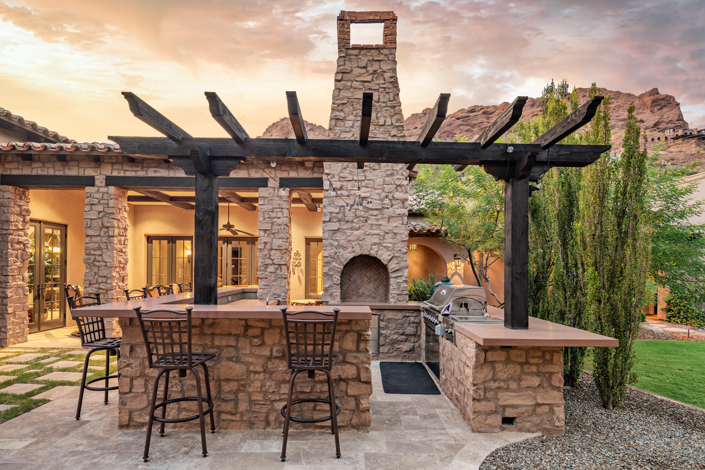 RED ROCK - Residential