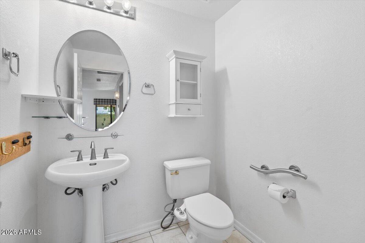 RED MOUNTAIN ESTATES LOT 1-8 9-149 TR A-C - Residential