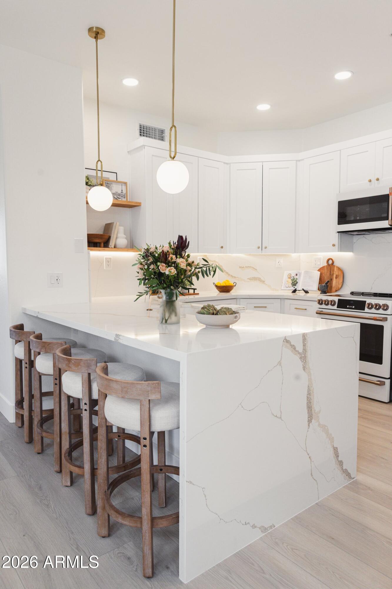 CACHET AT GRAYHAWK CONDOMINIUM - Residential