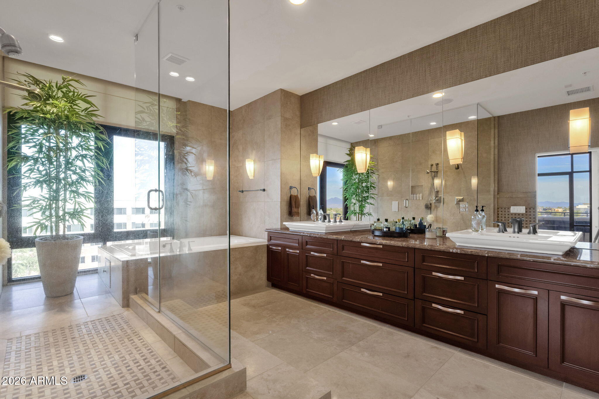 3RD AVENUE LOFTS CONDOMINIUM - Residential