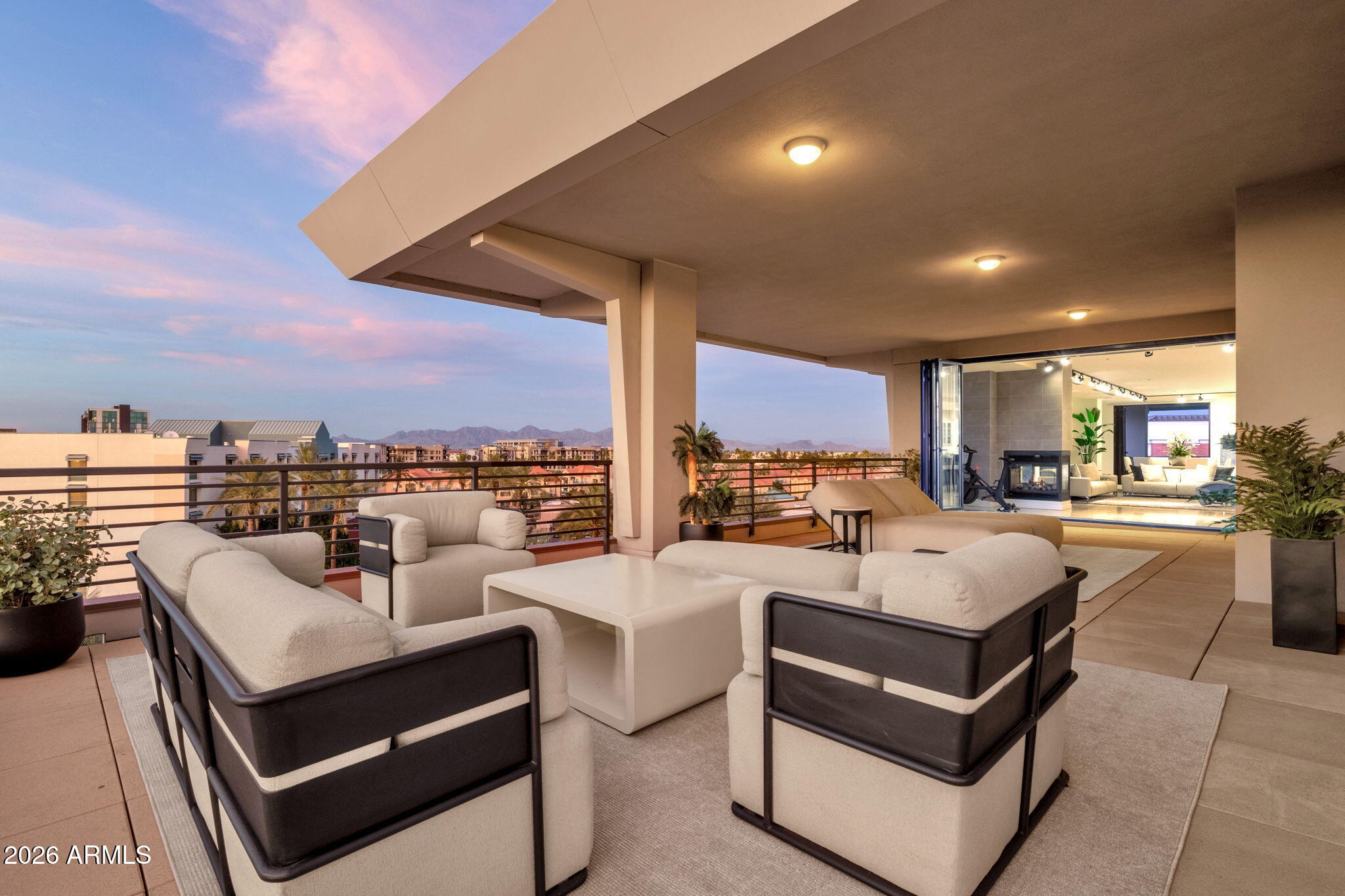 3RD AVENUE LOFTS CONDOMINIUM - Residential