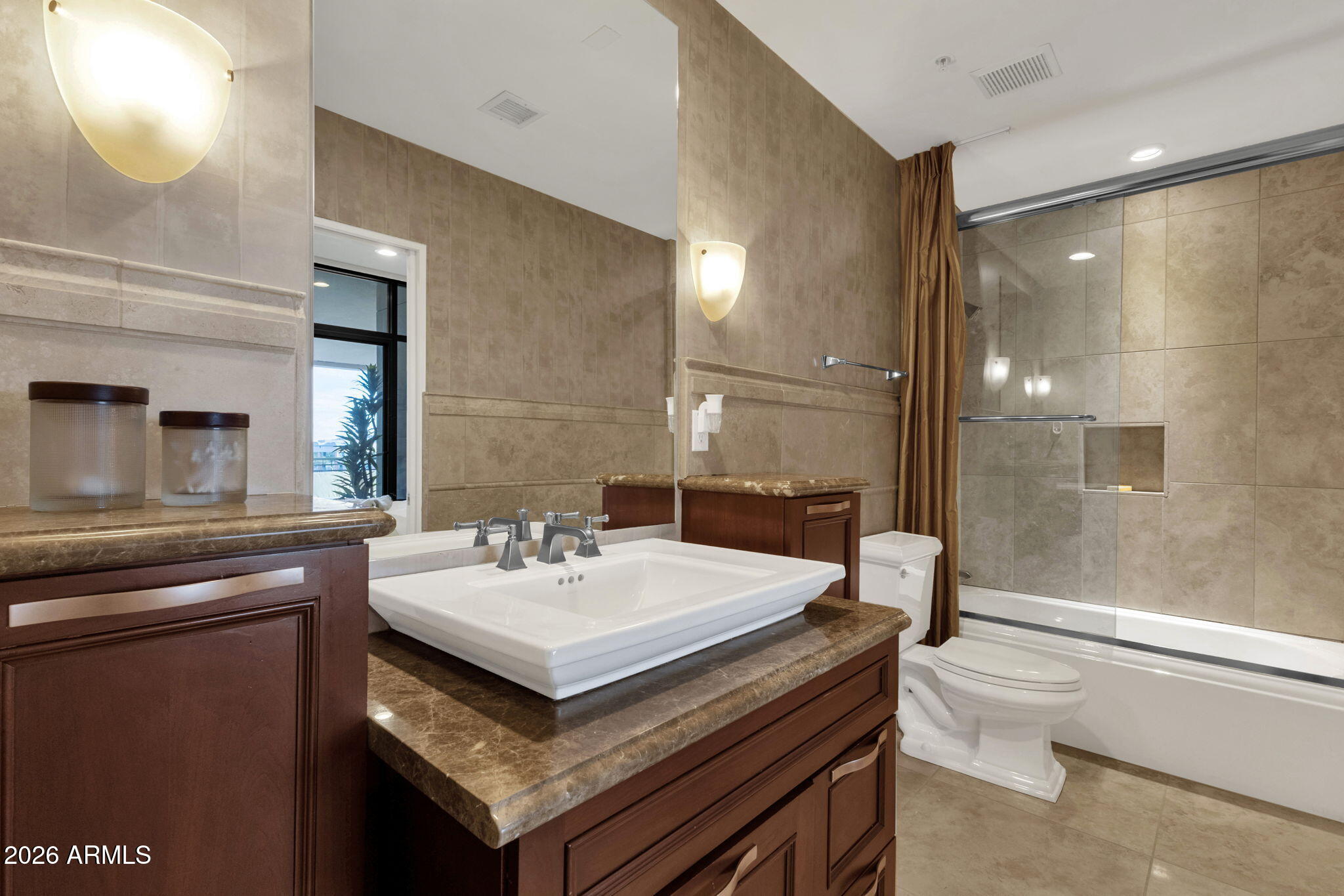 3RD AVENUE LOFTS CONDOMINIUM - Residential