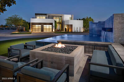 RITZ-CARLTON PARCEL B - Residential