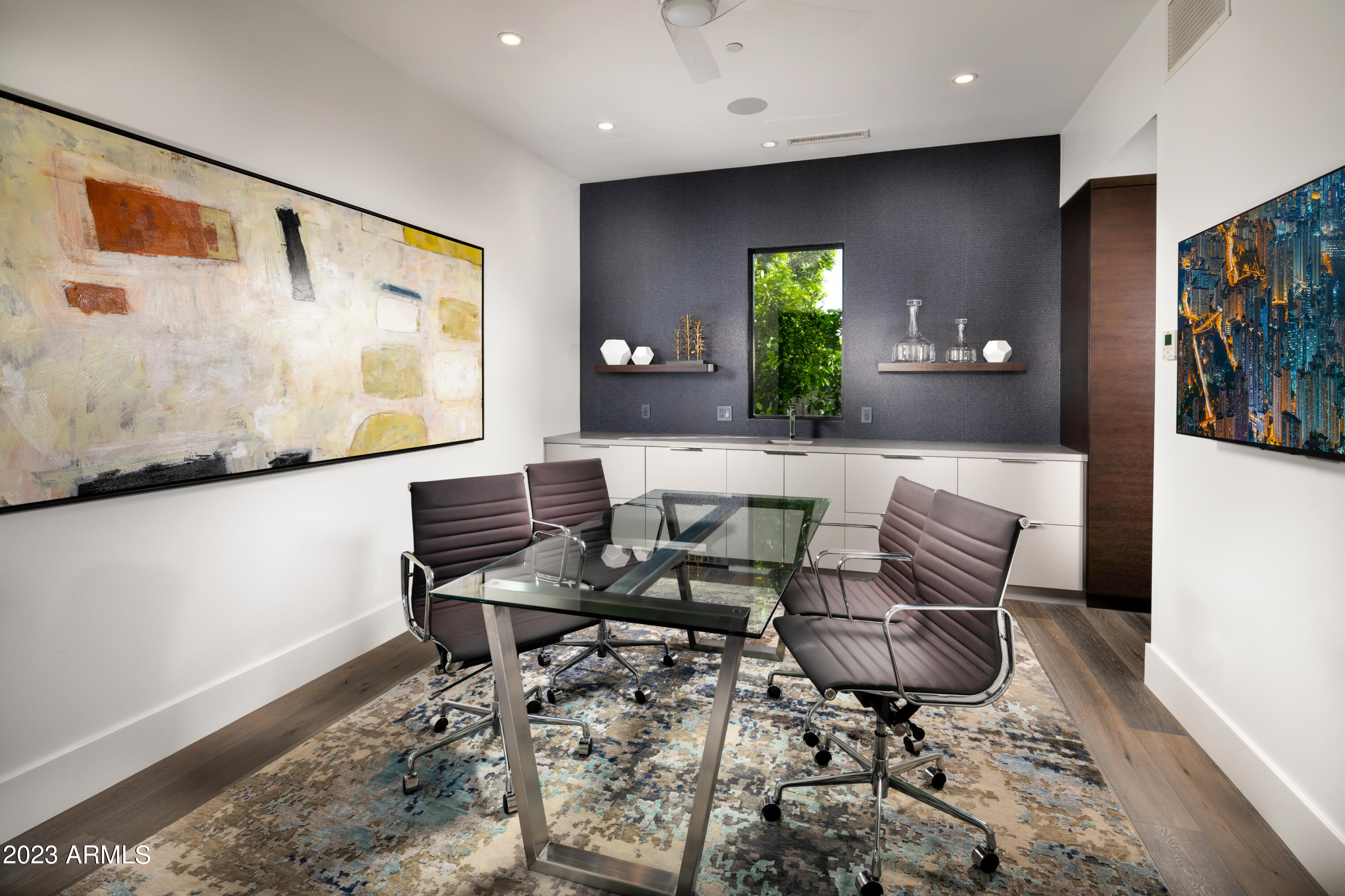RITZ-CARLTON PARCEL B - Residential