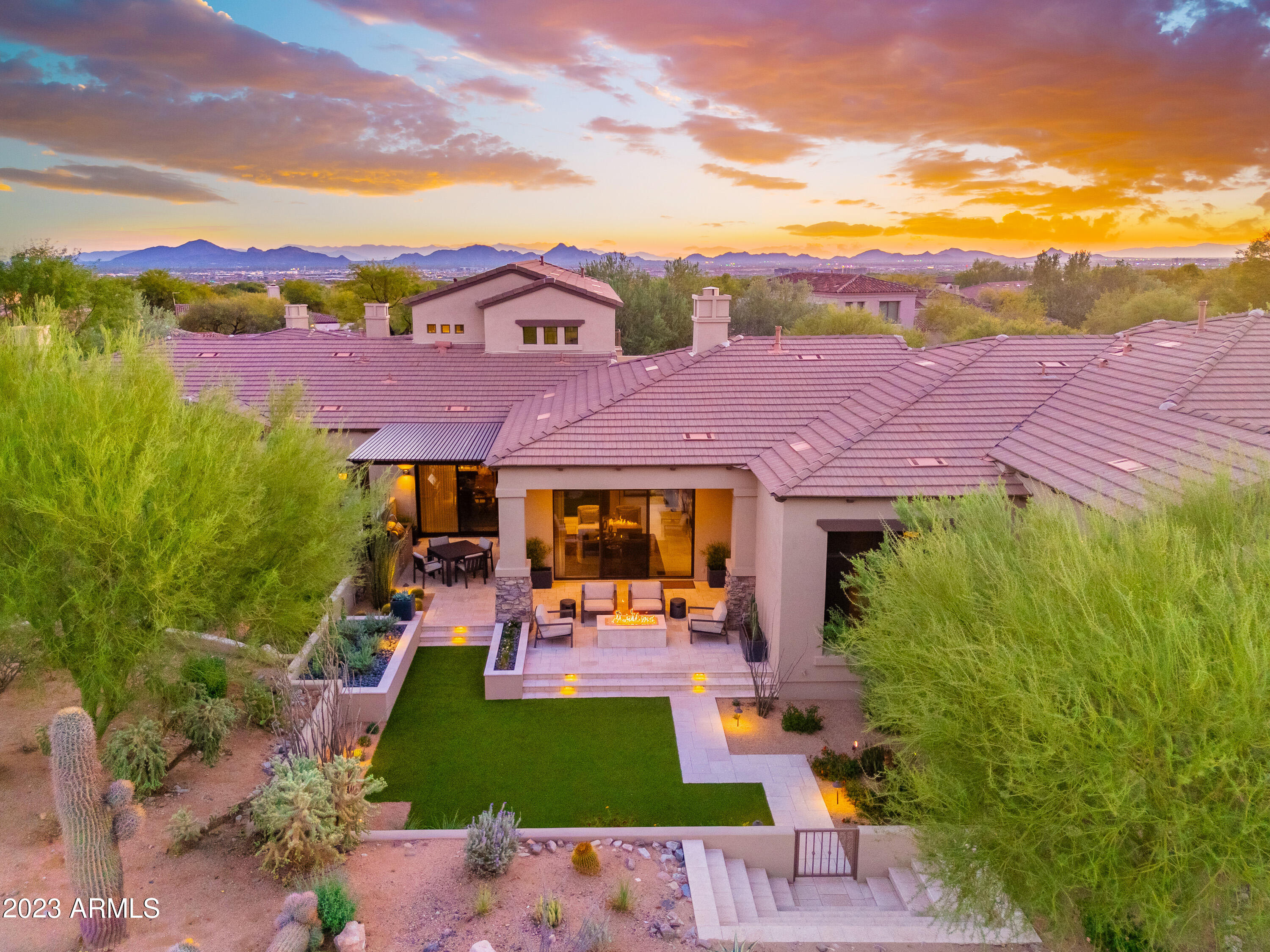 DC RANCH - Residential