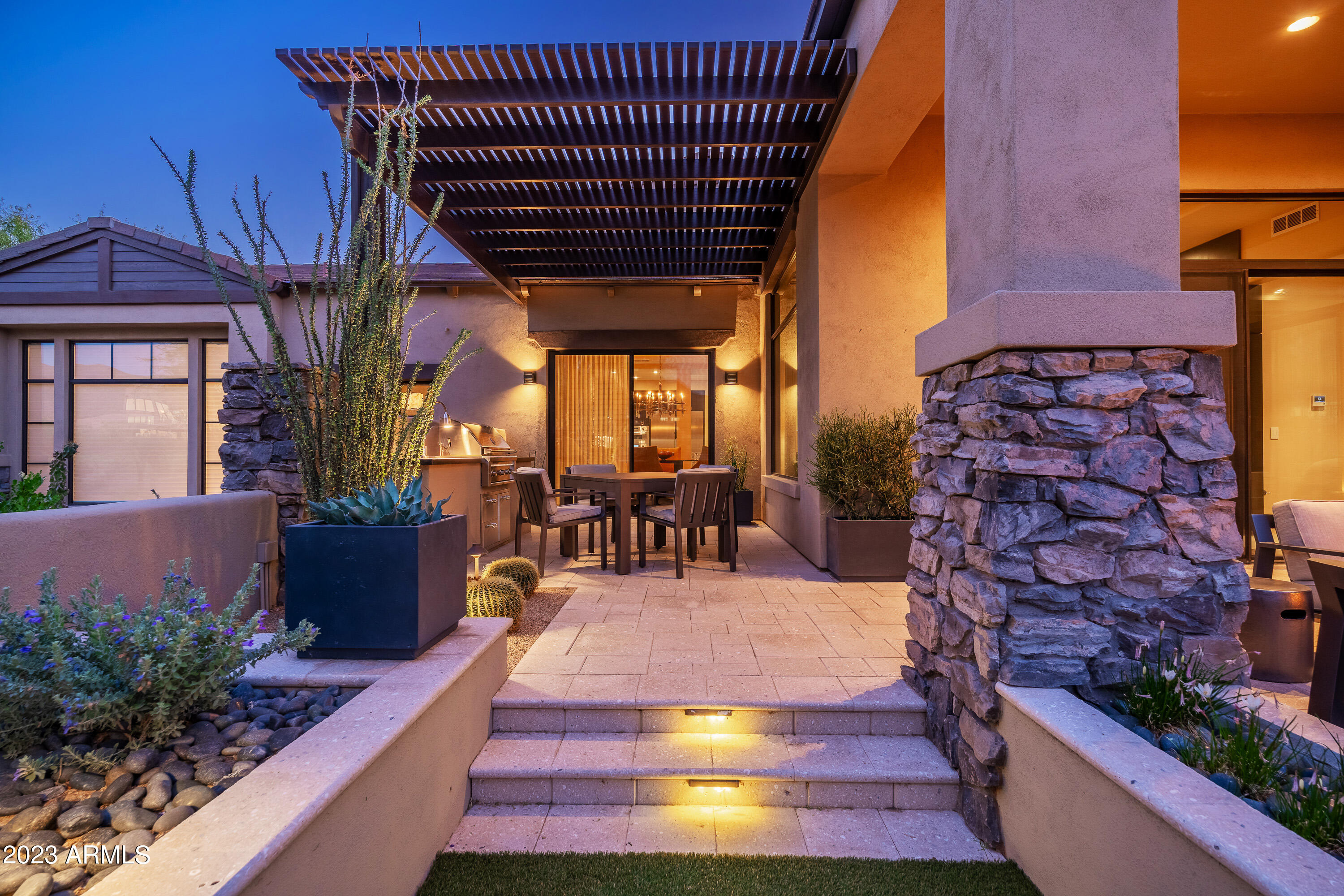 DC RANCH - Residential
