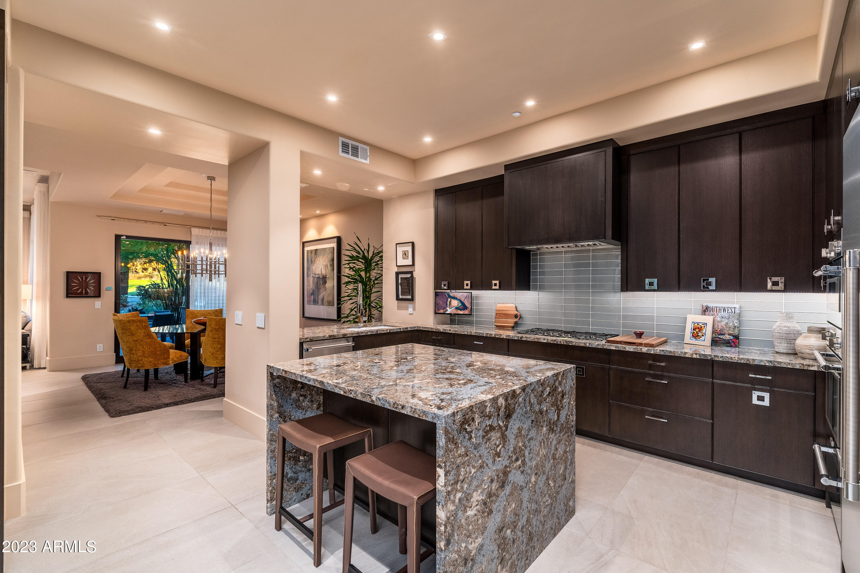 DC RANCH - Residential
