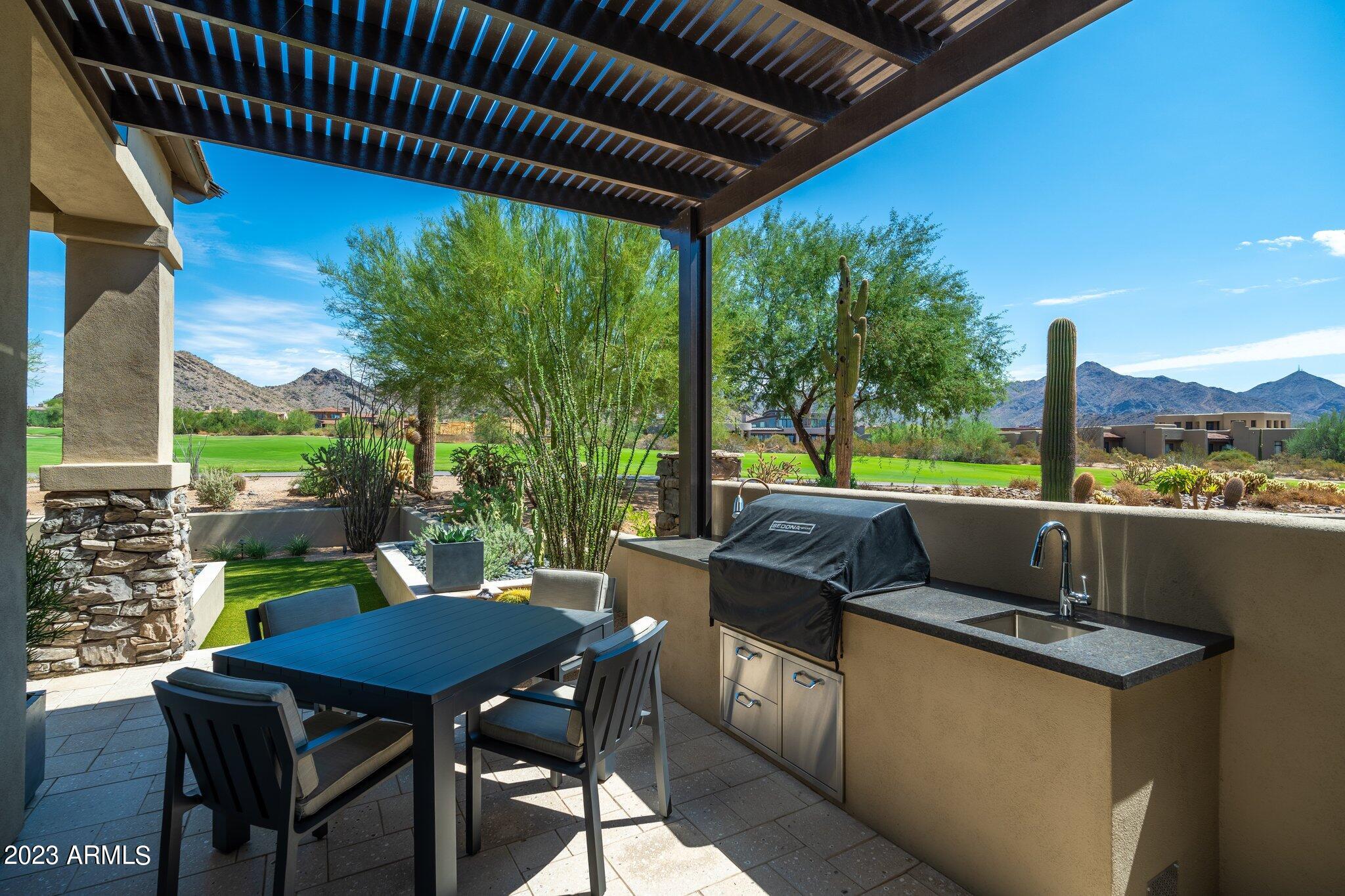 DC RANCH - Residential
