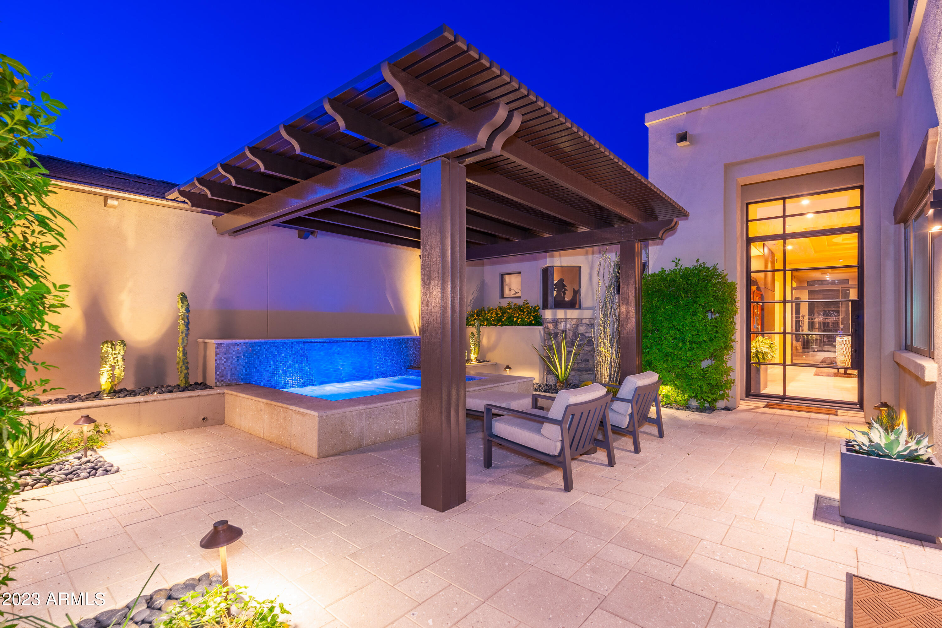 DC RANCH - Residential