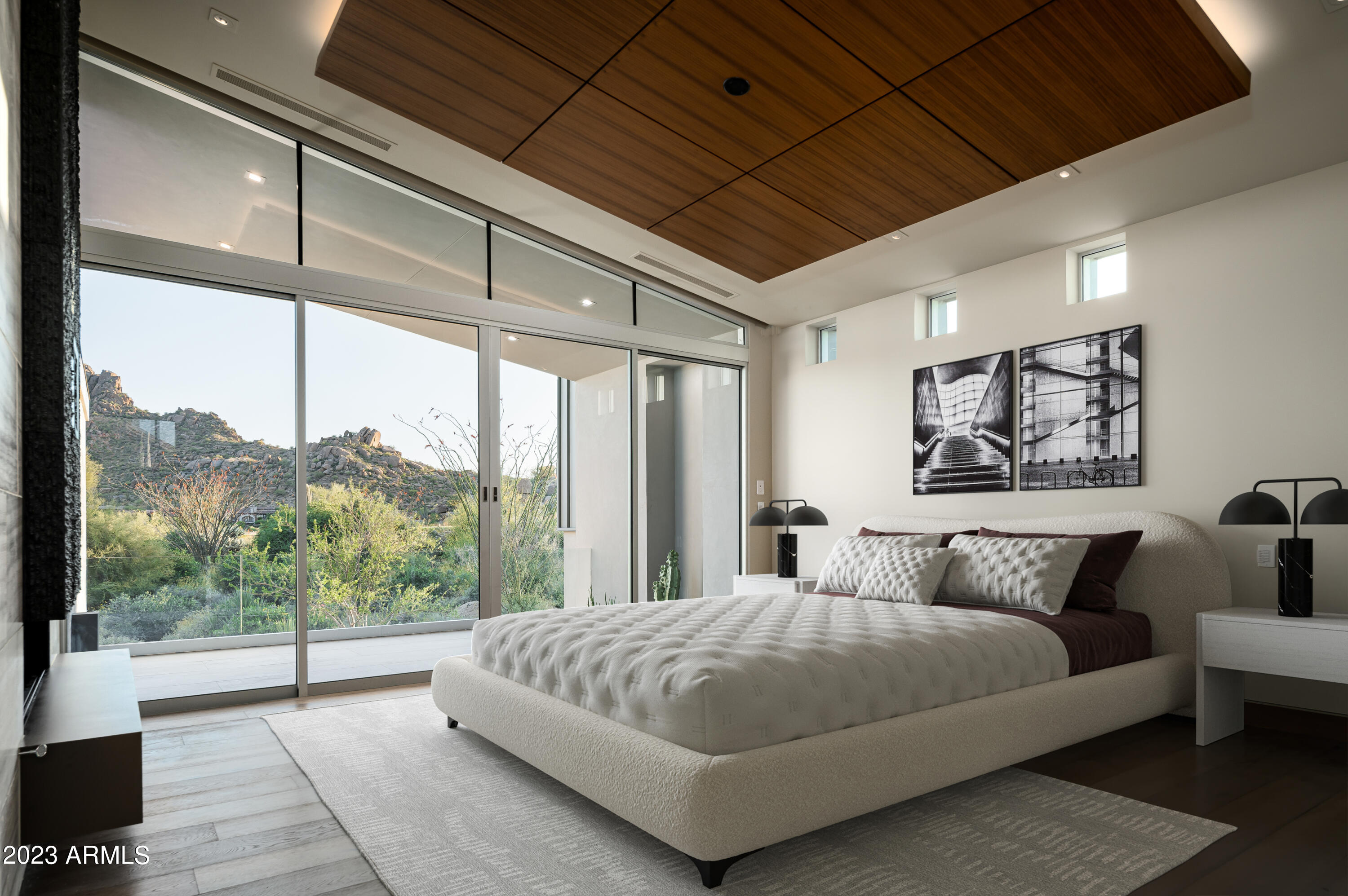 ESTANCIA - Residential