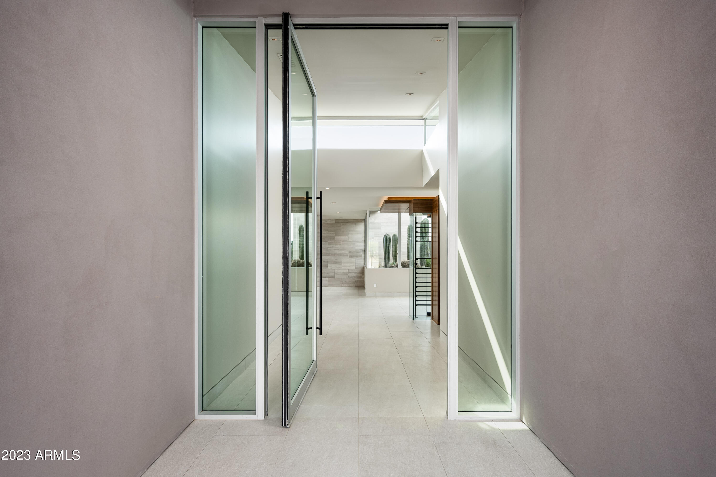ESTANCIA - Residential