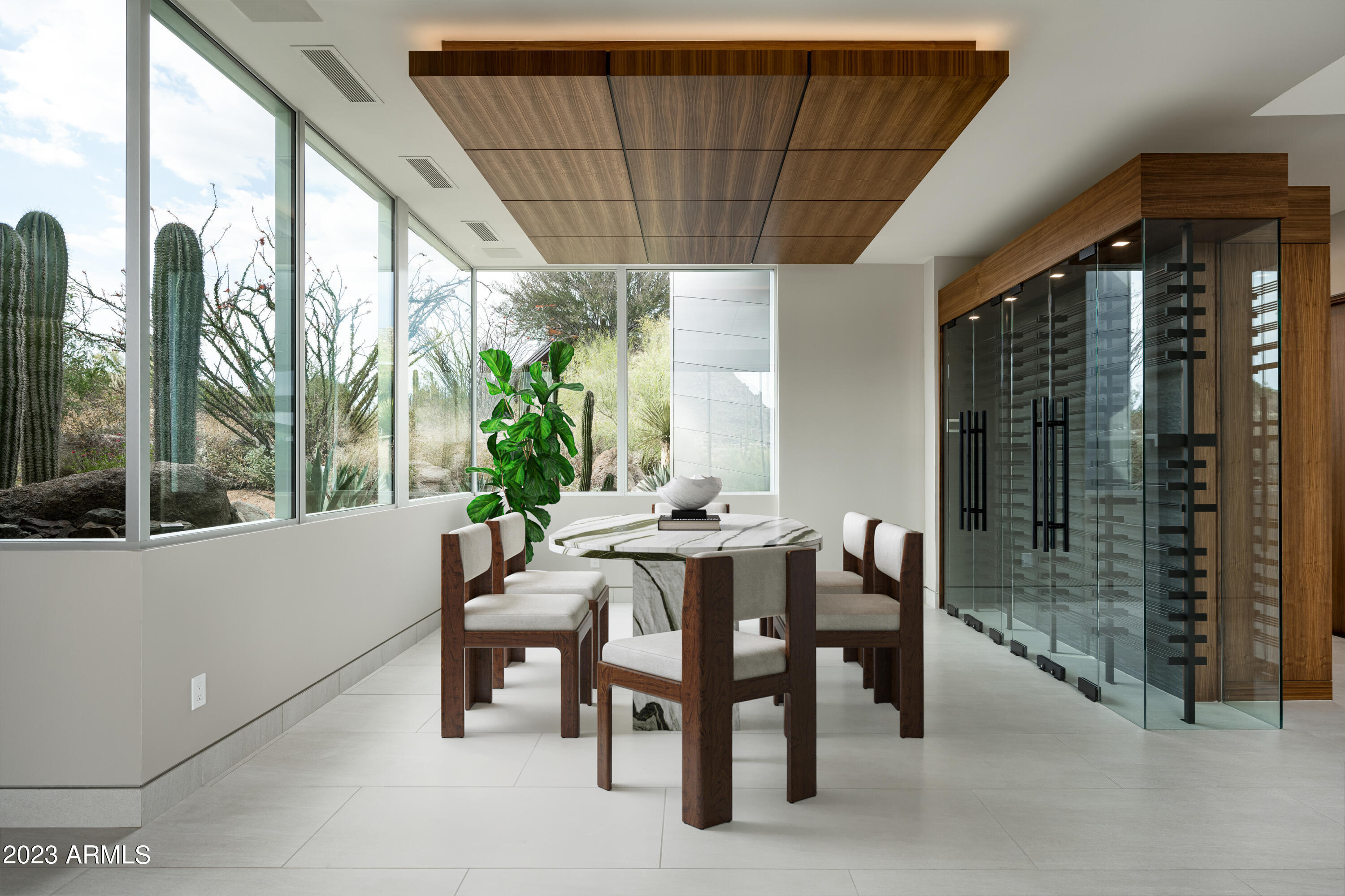 ESTANCIA - Residential
