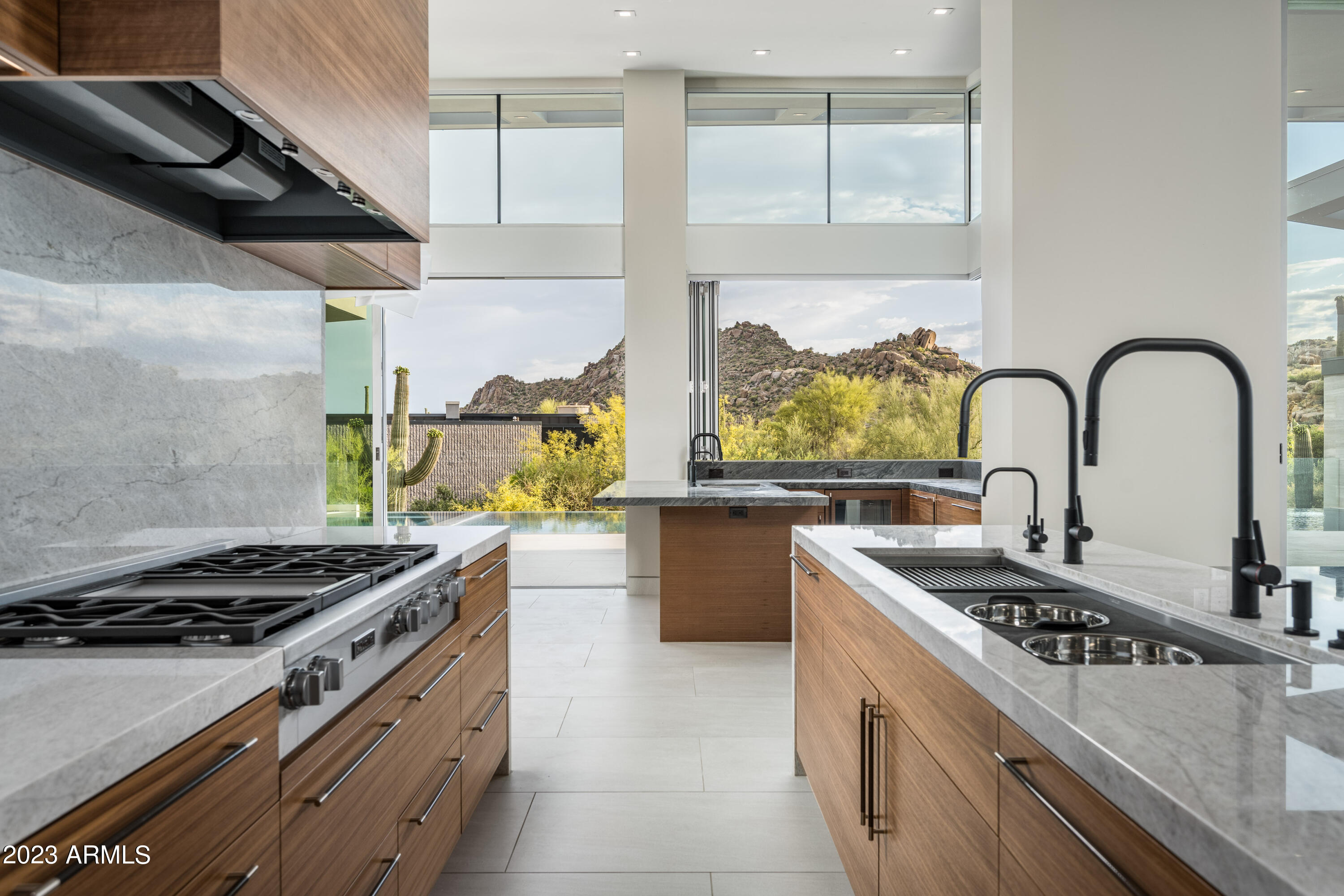 ESTANCIA - Residential