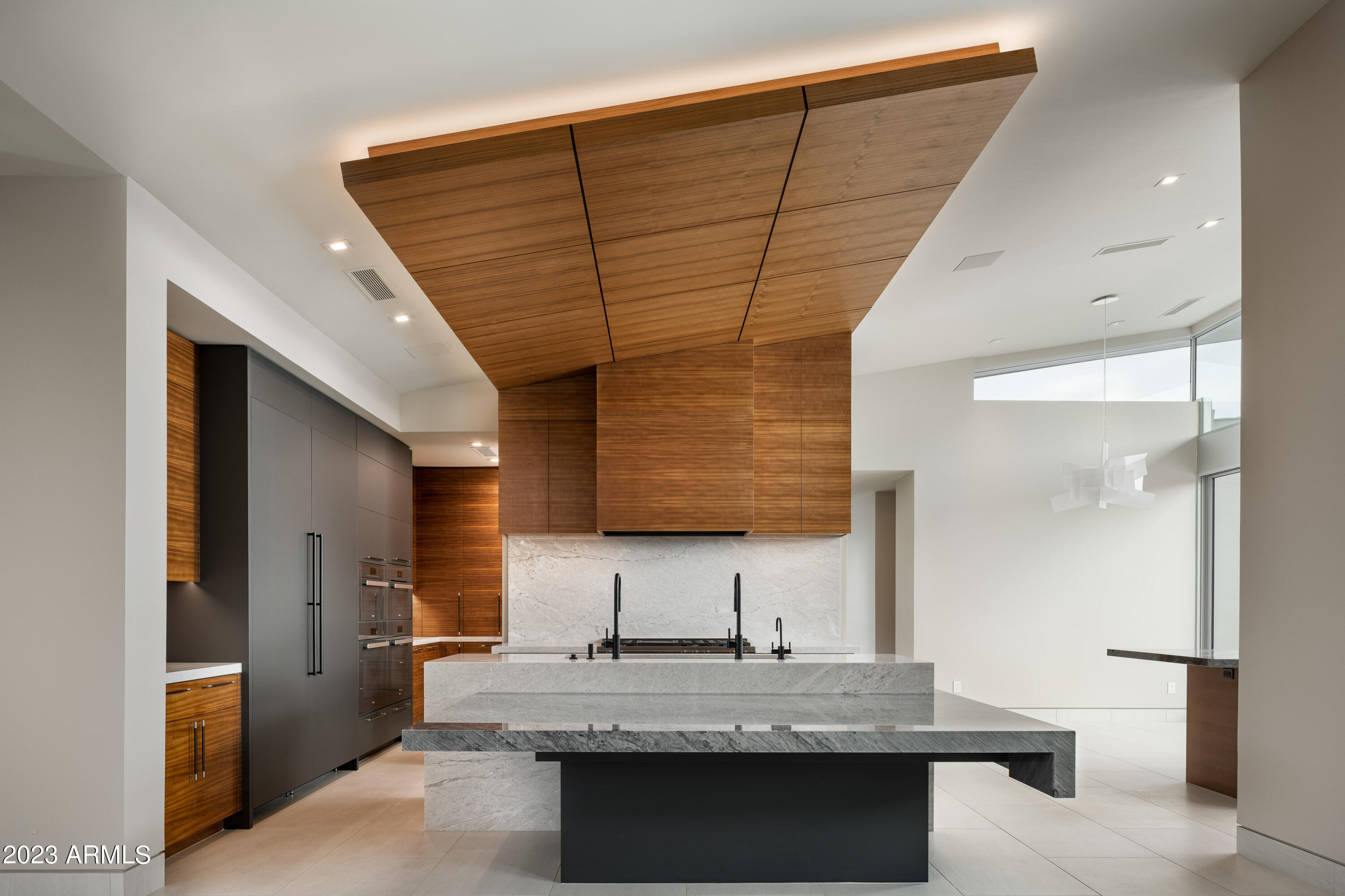 ESTANCIA - Residential