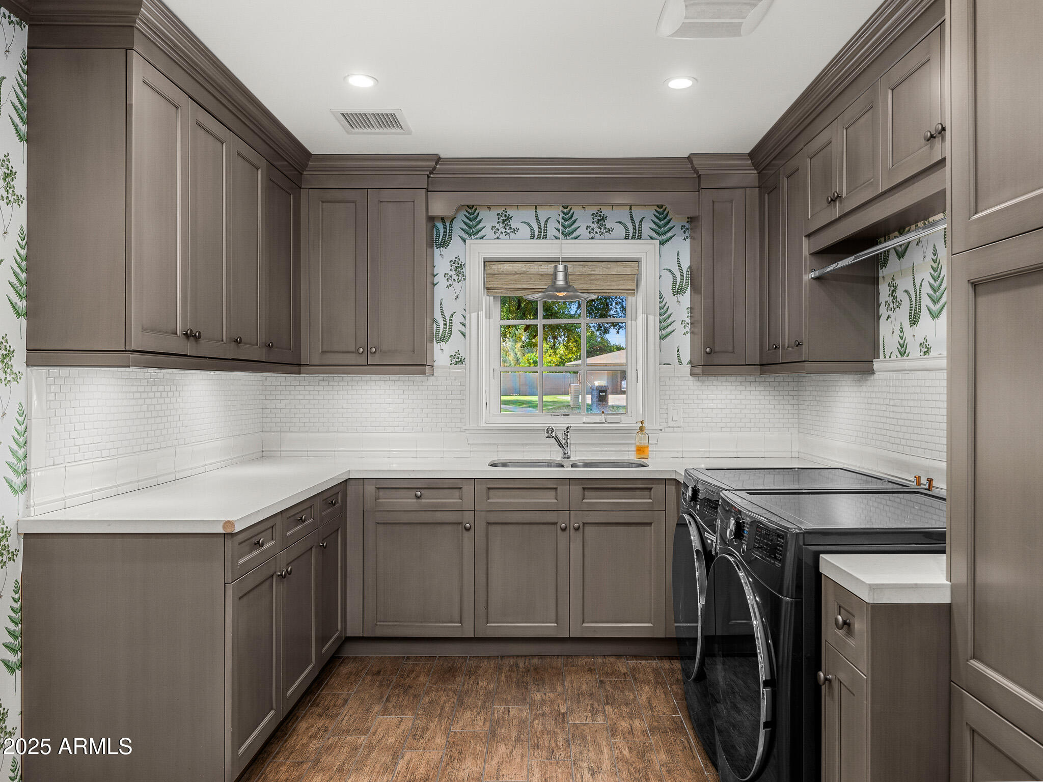 HIDDEN VILLAGE 11 LOTS 484-491, 501-509 - Residential