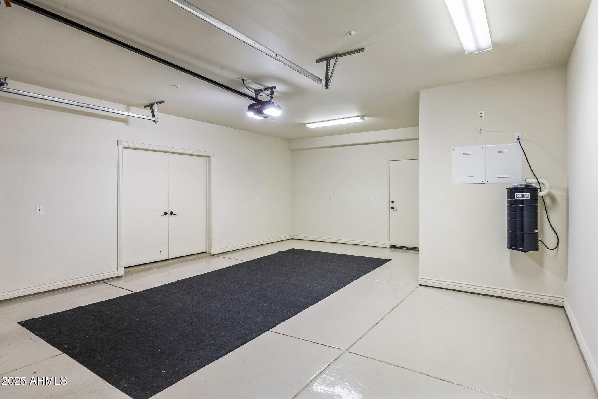 BOULDER CREST AT TROON NORTH UNIT 1 - Residential
