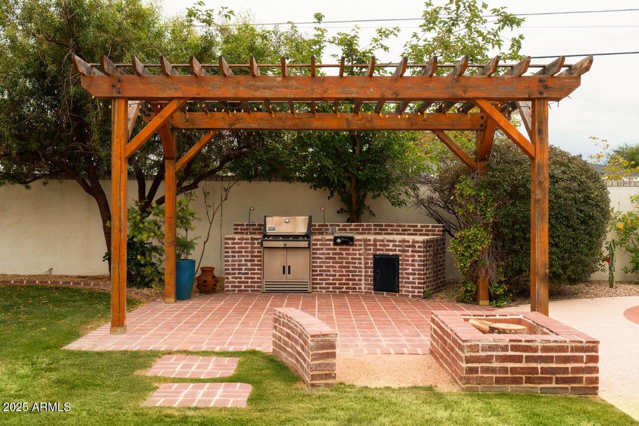 HIDDEN VILLAGE 9 - Residential