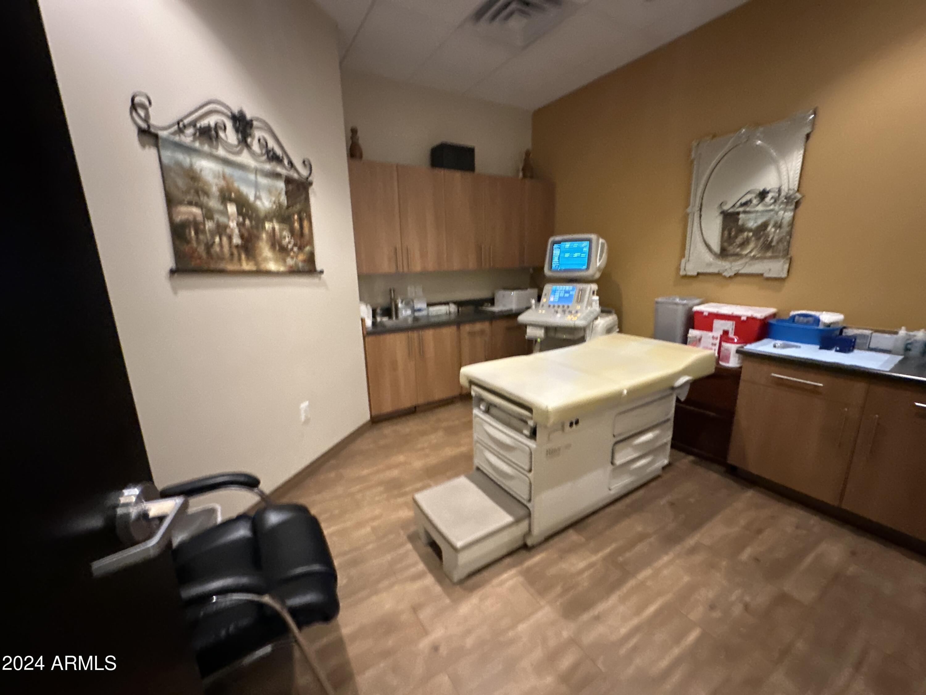 ESCUDA OFFICE PLAZA CONDOMINIUM UNITS F-630 & F-63 - Commercial Lease