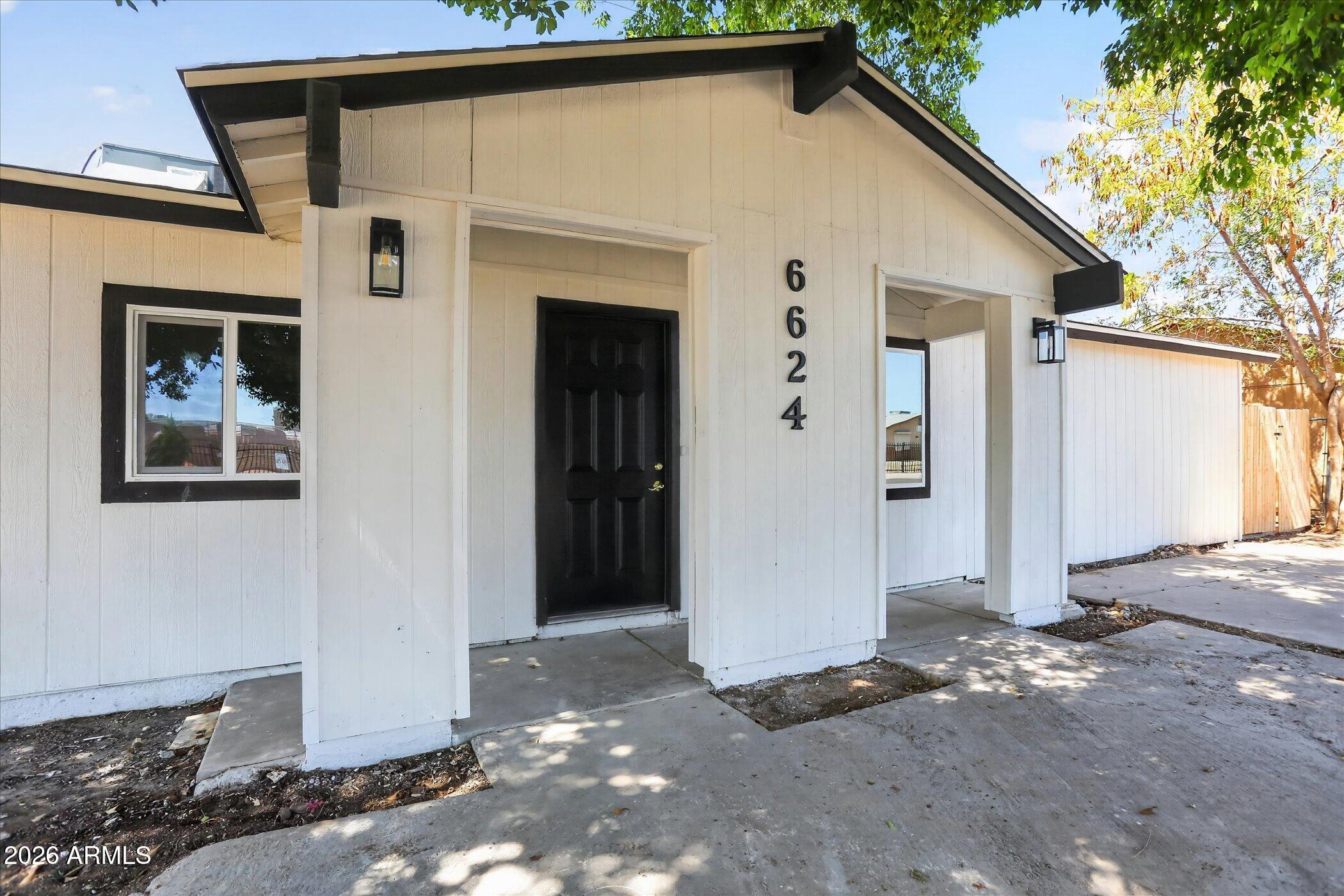 MARYVALE TERRACE NO. 52 - Residential