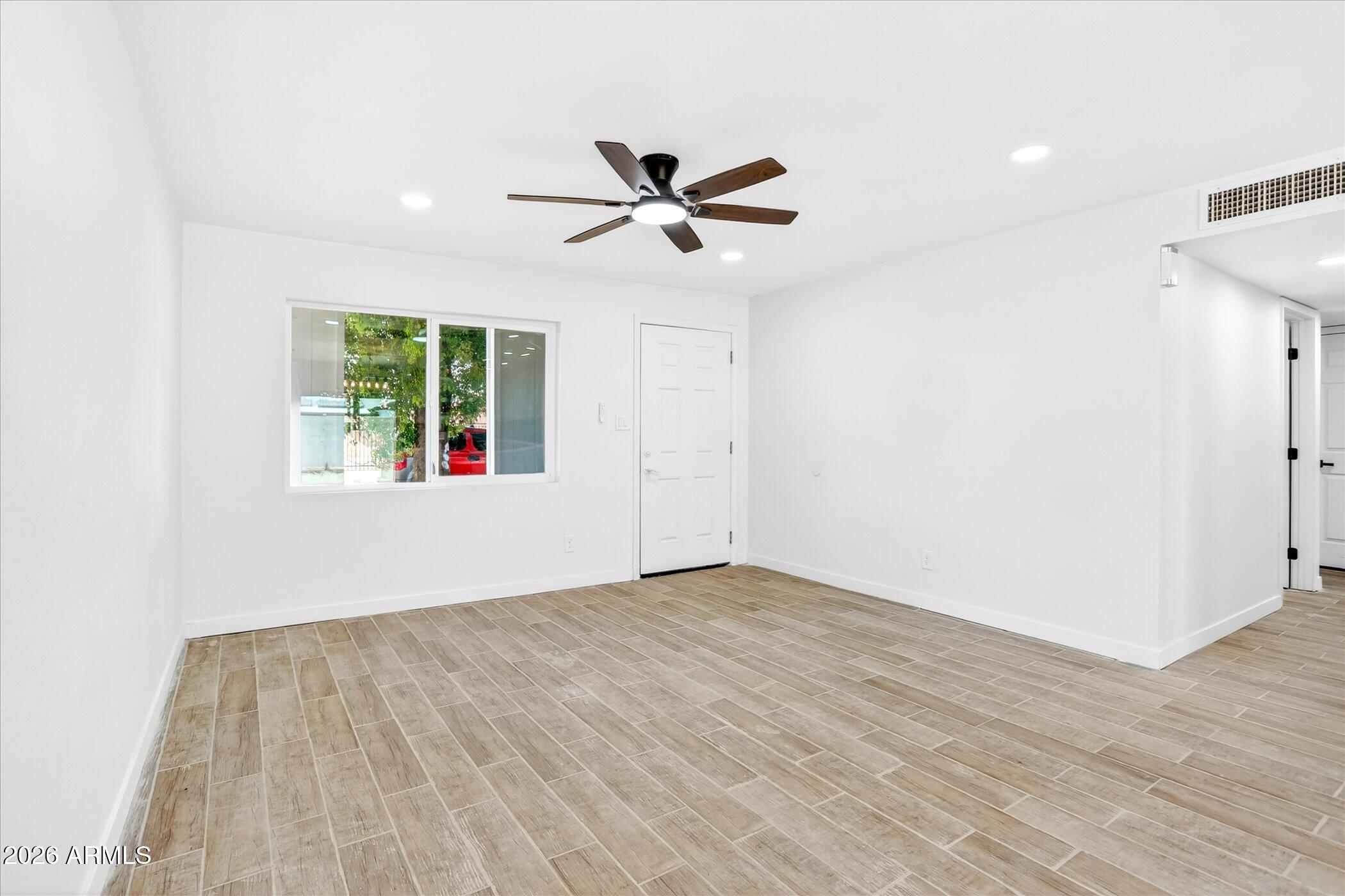 MARYVALE TERRACE NO. 52 - Residential