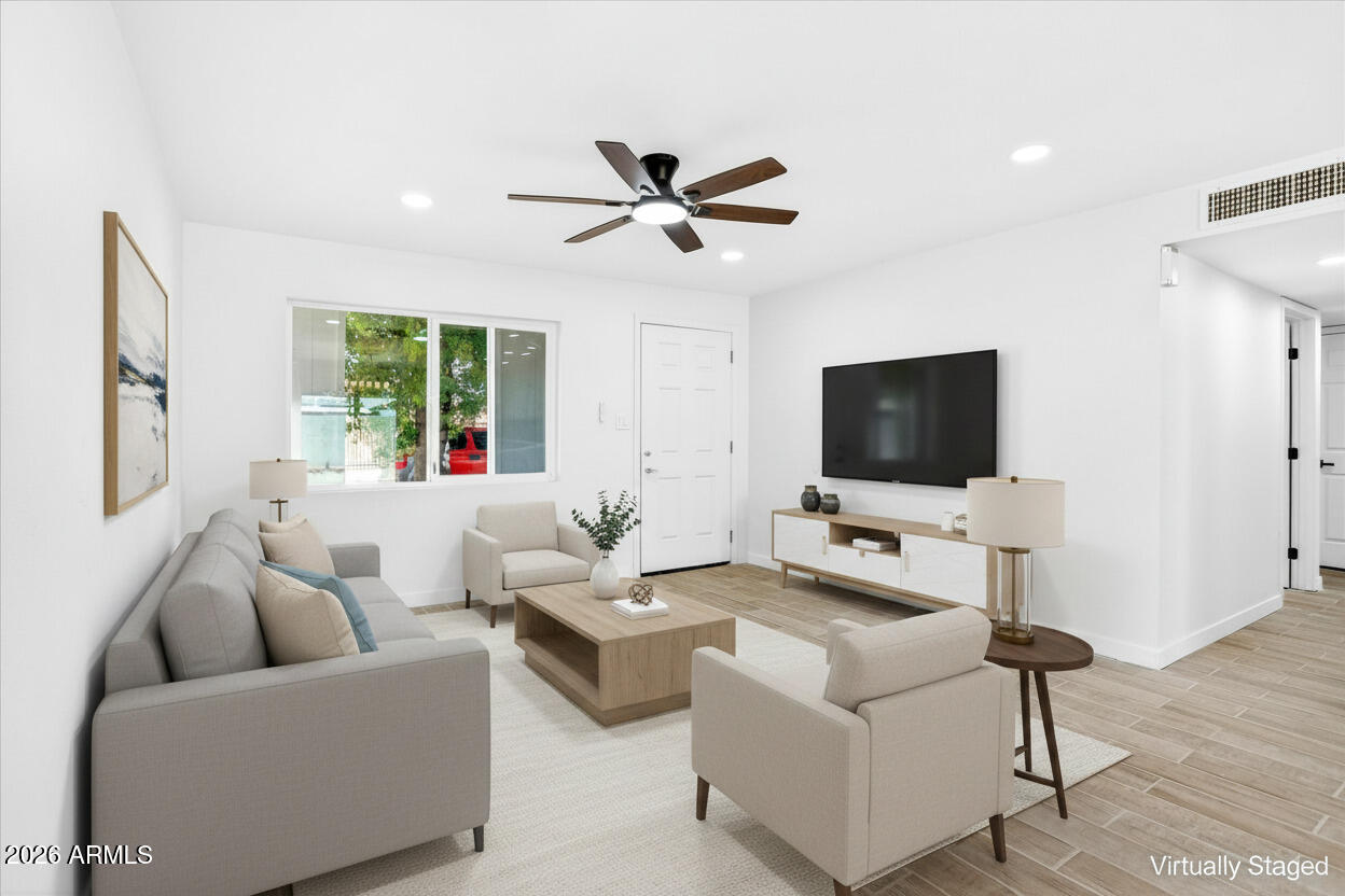 MARYVALE TERRACE NO. 52 - Residential