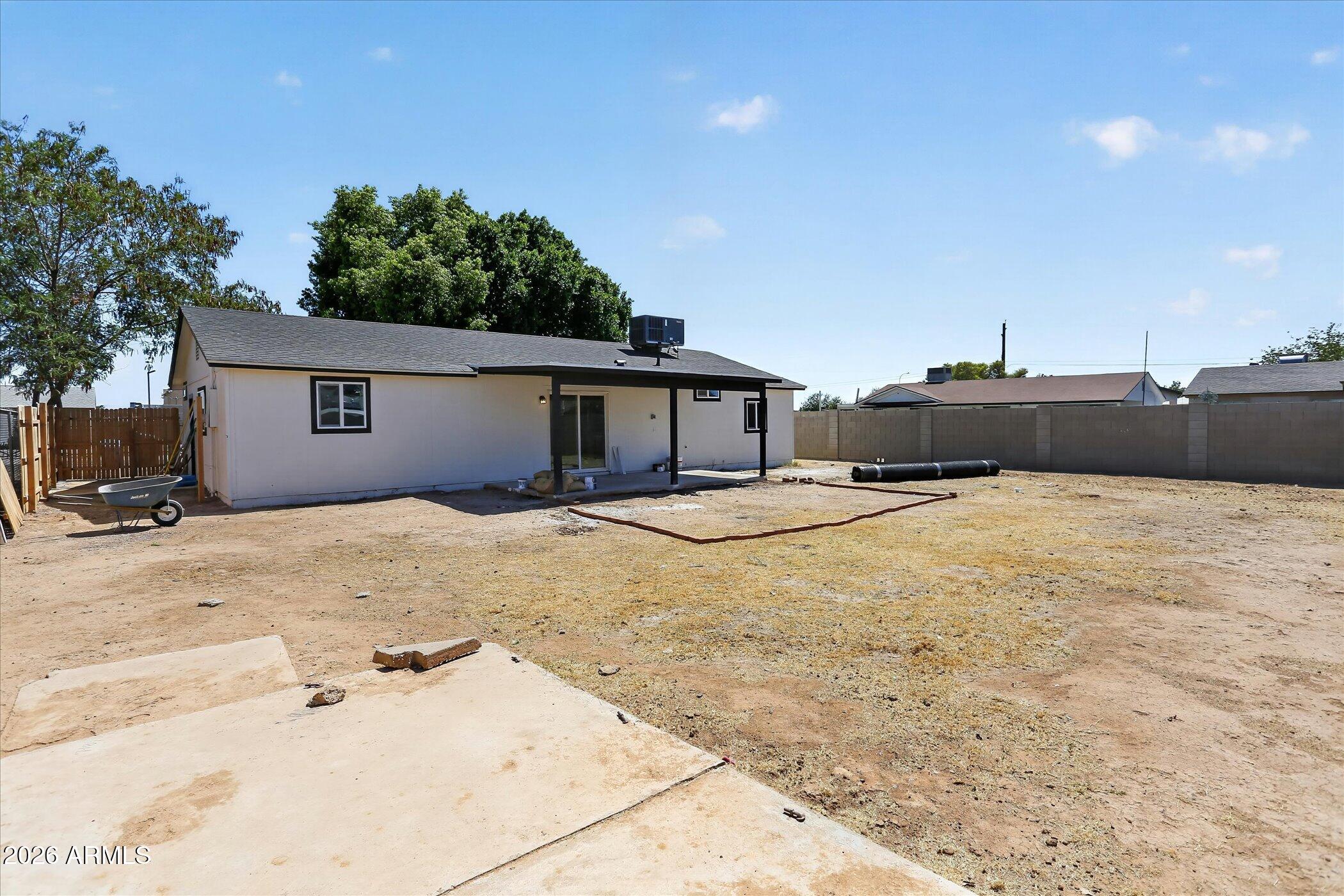 MARYVALE TERRACE NO. 52 - Residential