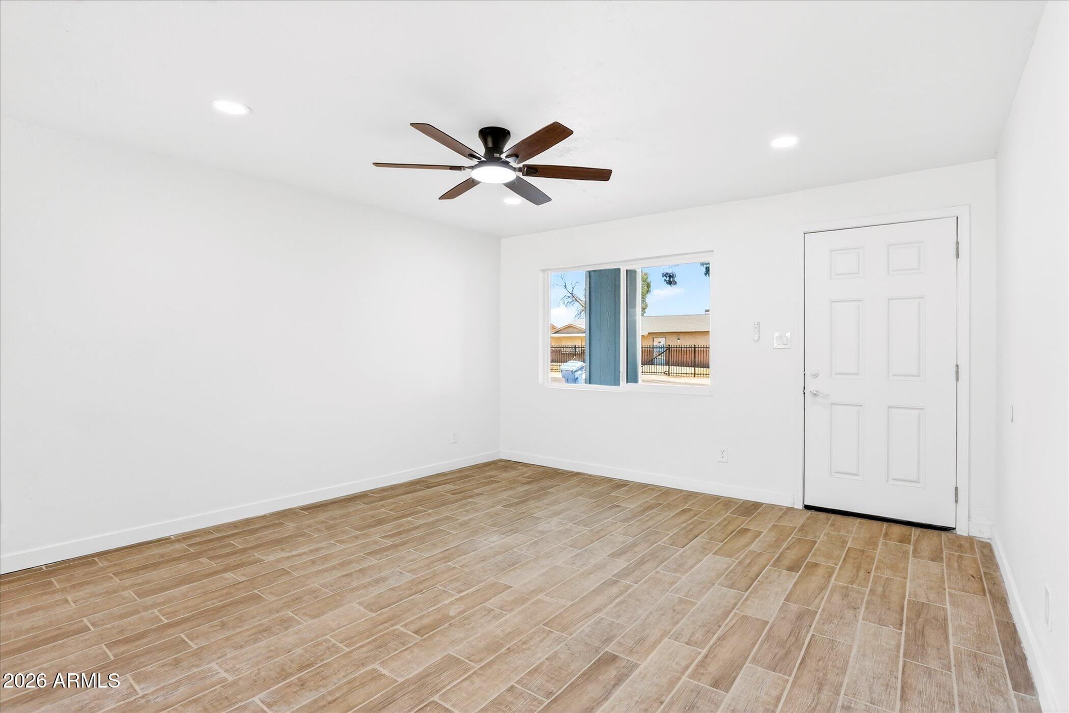 MARYVALE TERRACE NO. 52 - Residential