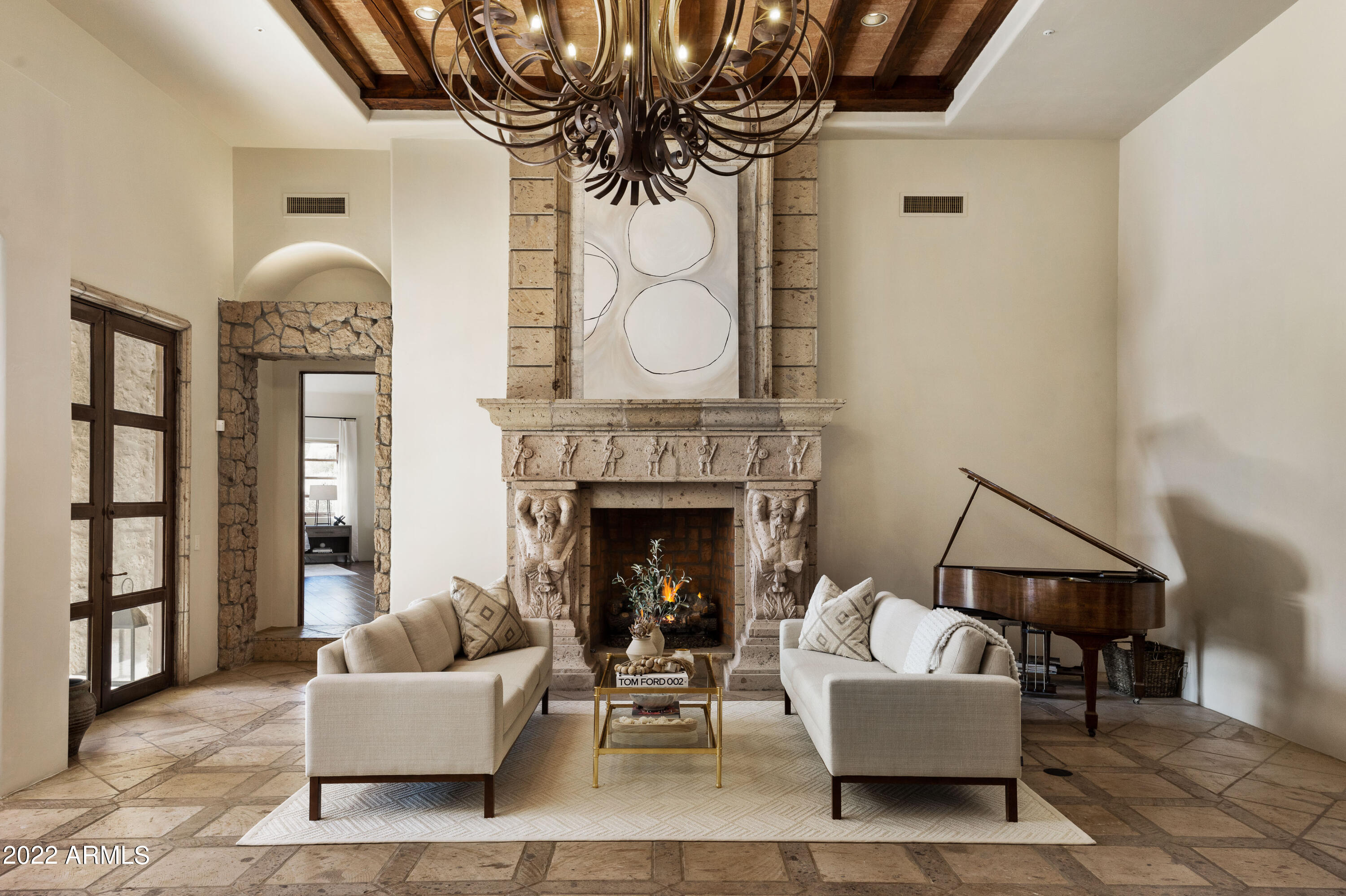 ESTANCIA - Residential