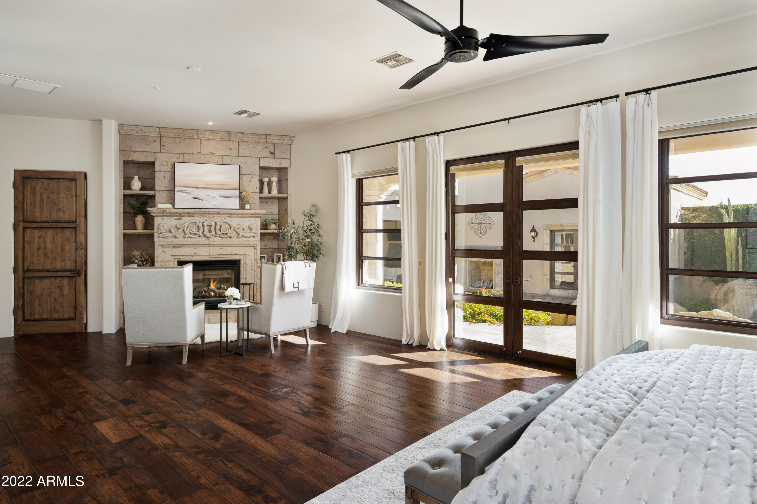 ESTANCIA - Residential