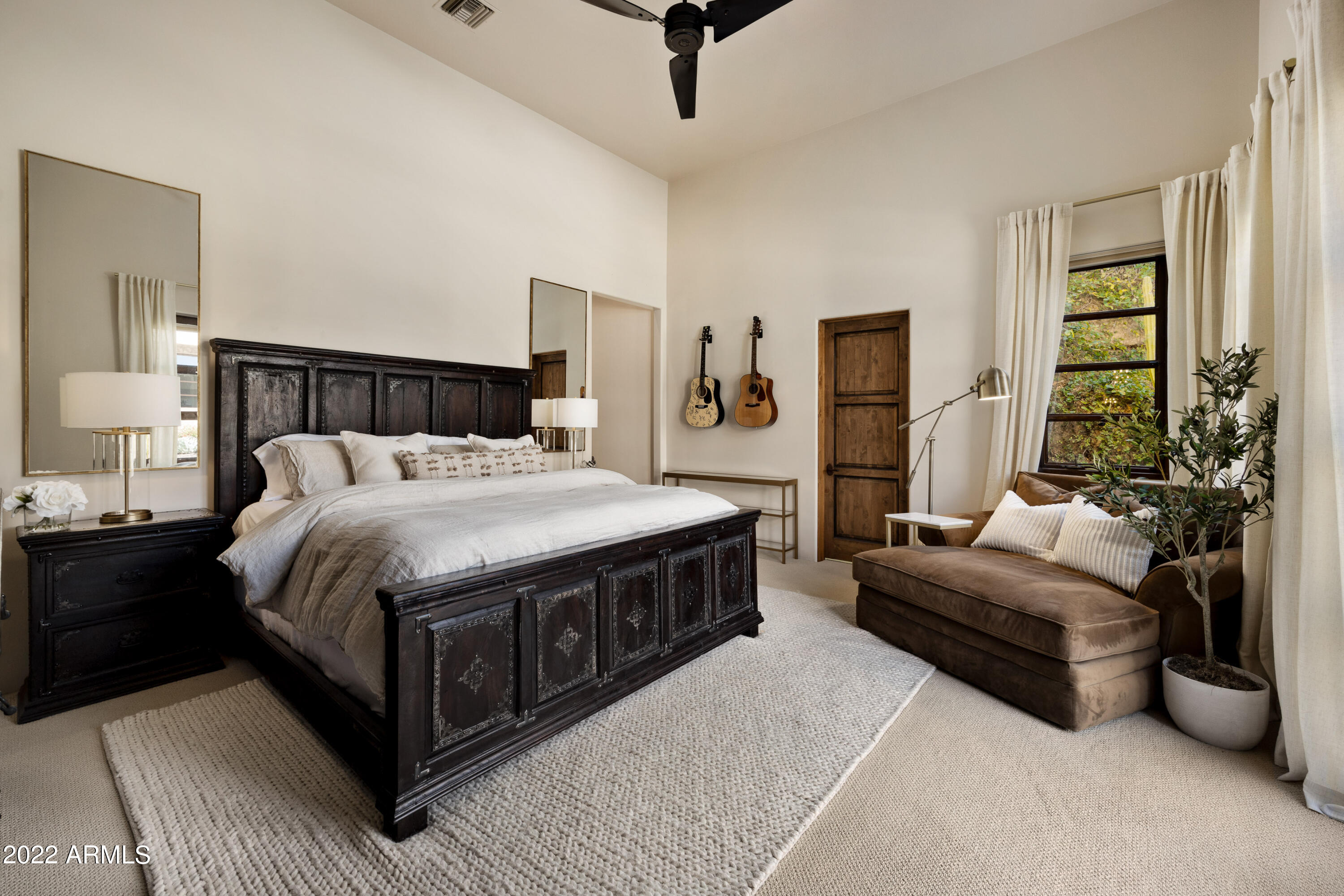 ESTANCIA - Residential