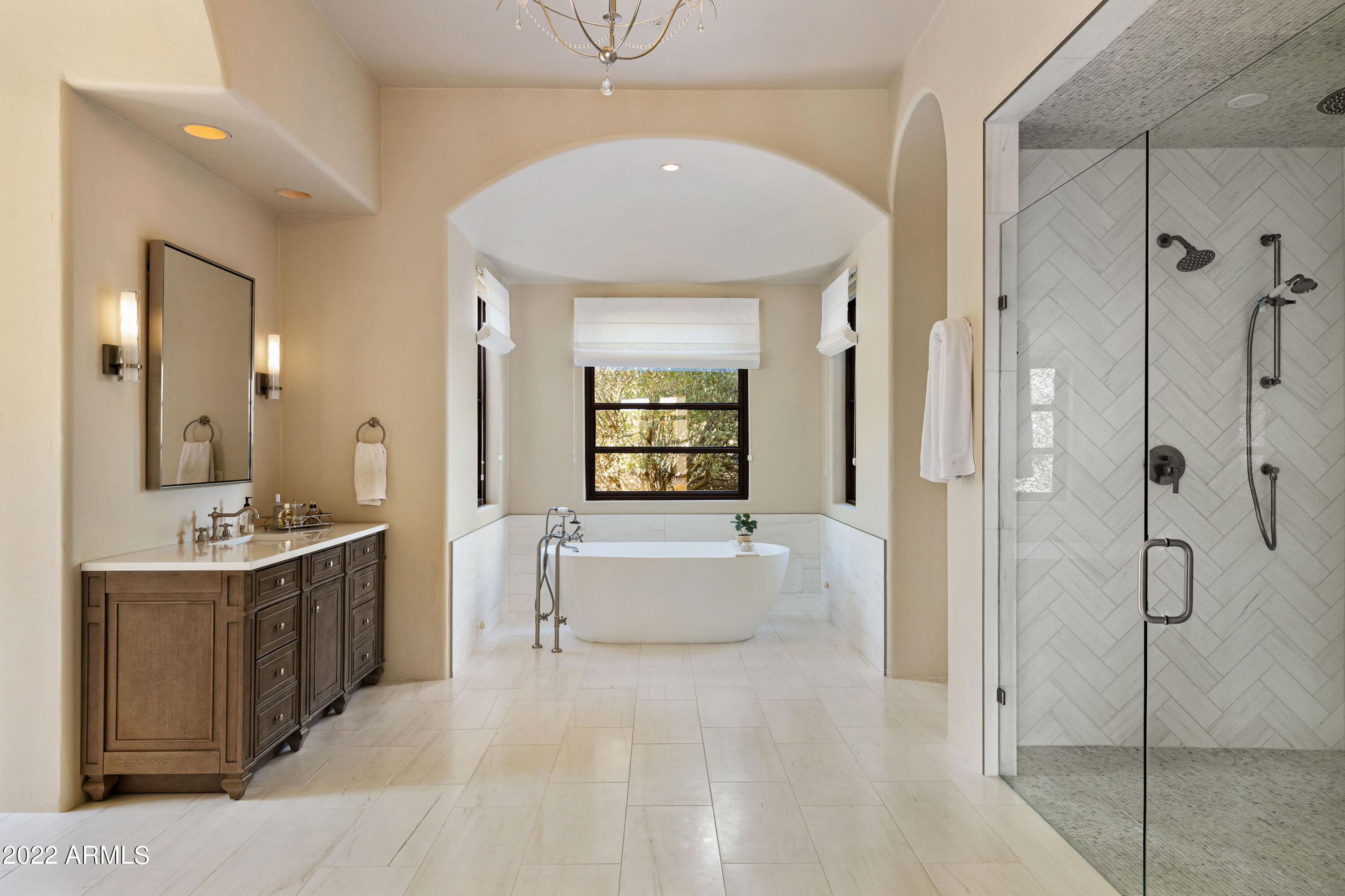 ESTANCIA - Residential