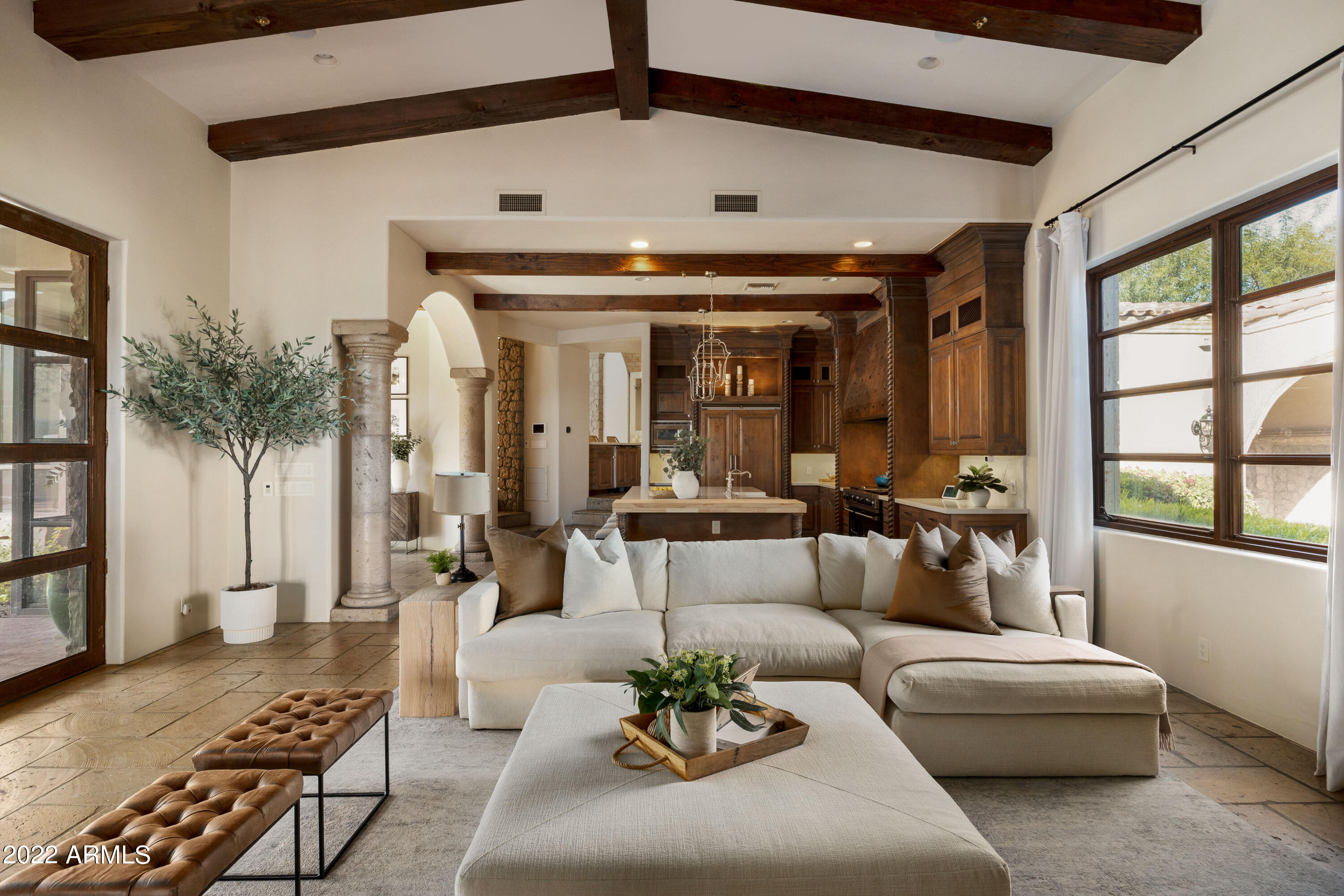 ESTANCIA - Residential