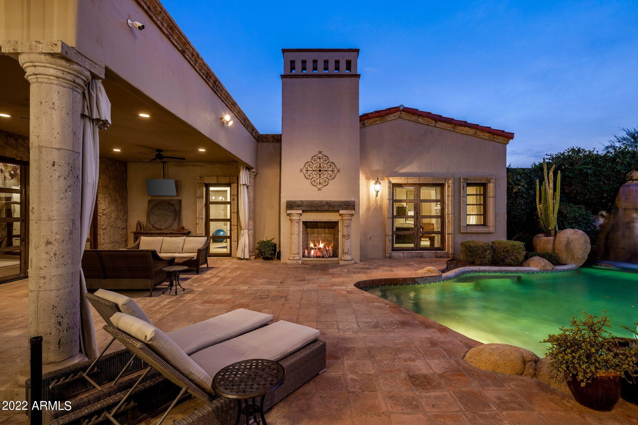 ESTANCIA - Residential