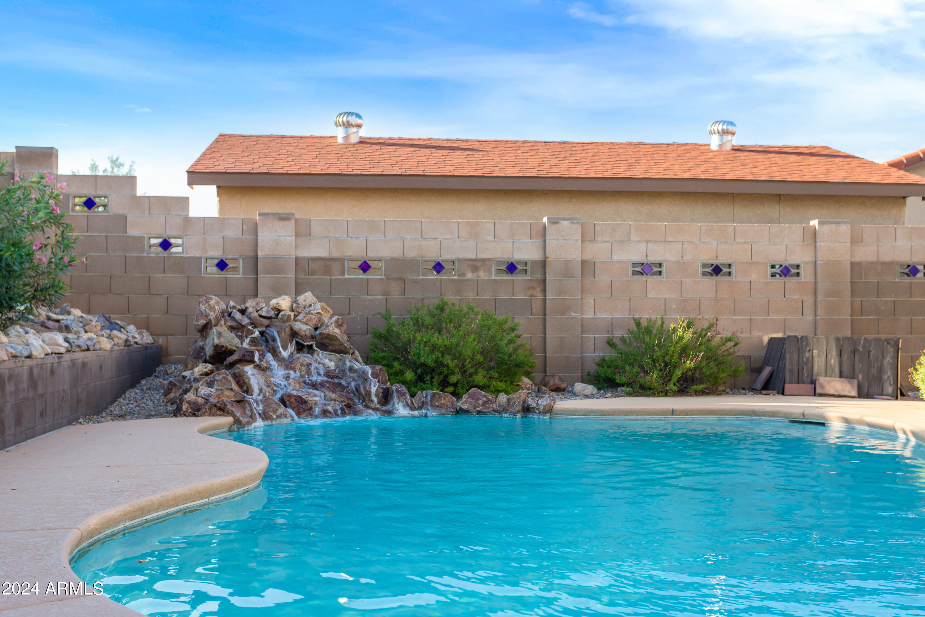 CANYON DE FLORES PHASE 1A - Residential