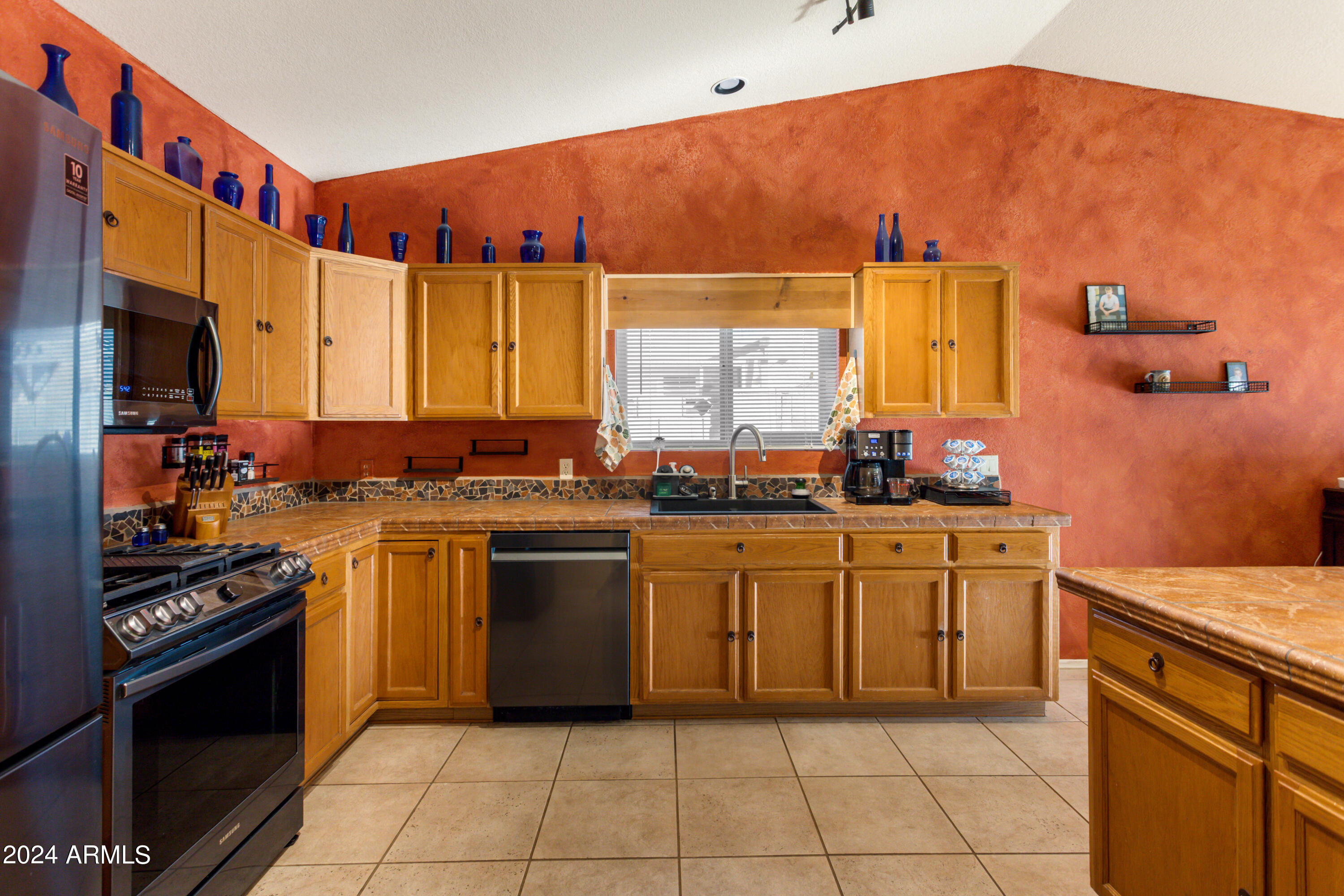 CANYON DE FLORES PHASE 1A - Residential