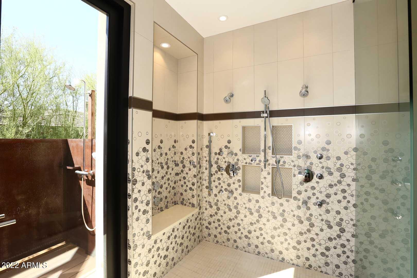 DC RANCH - Residential