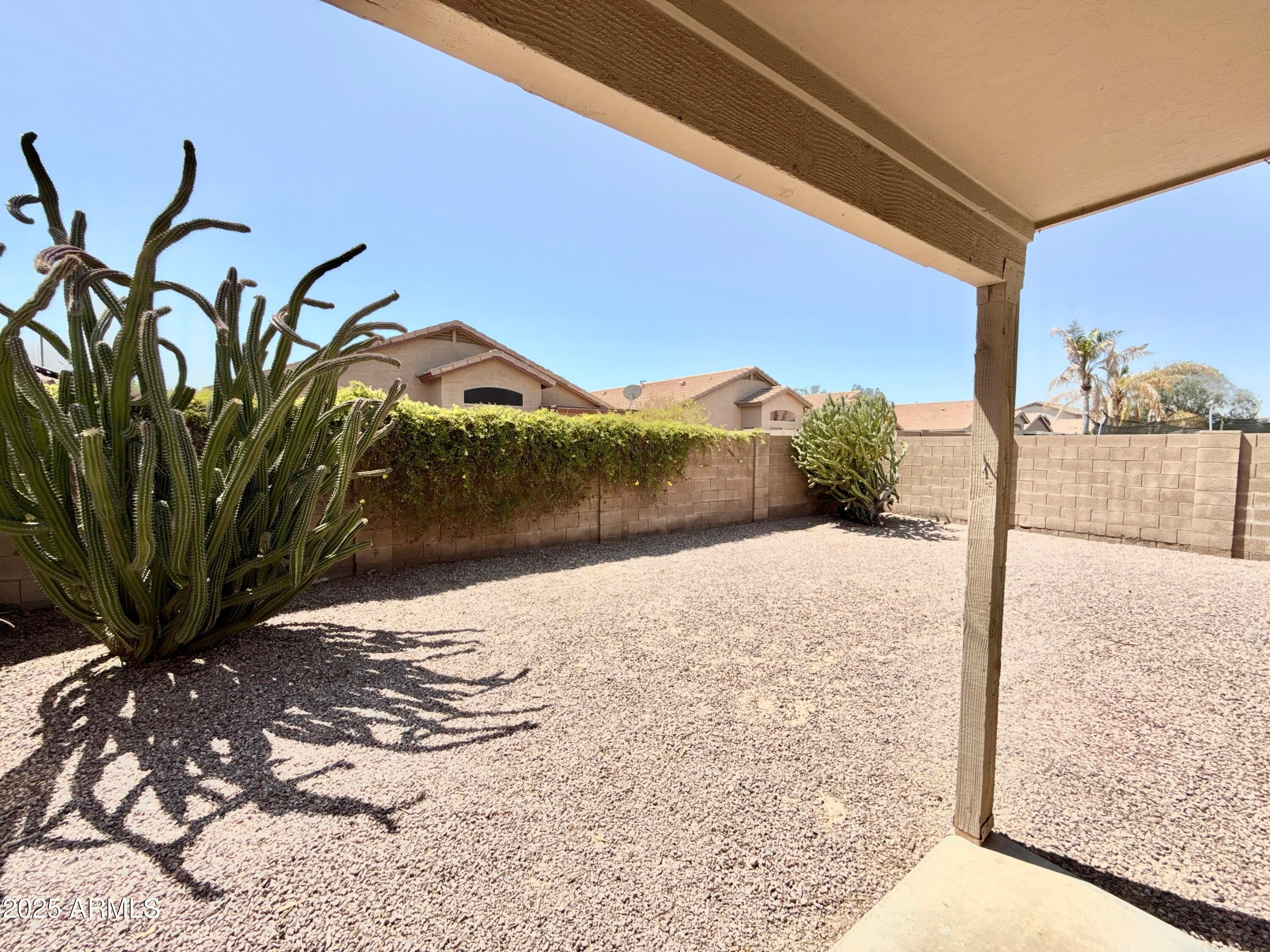 DREAMING SUMMIT UNIT 2A - Residential Lease