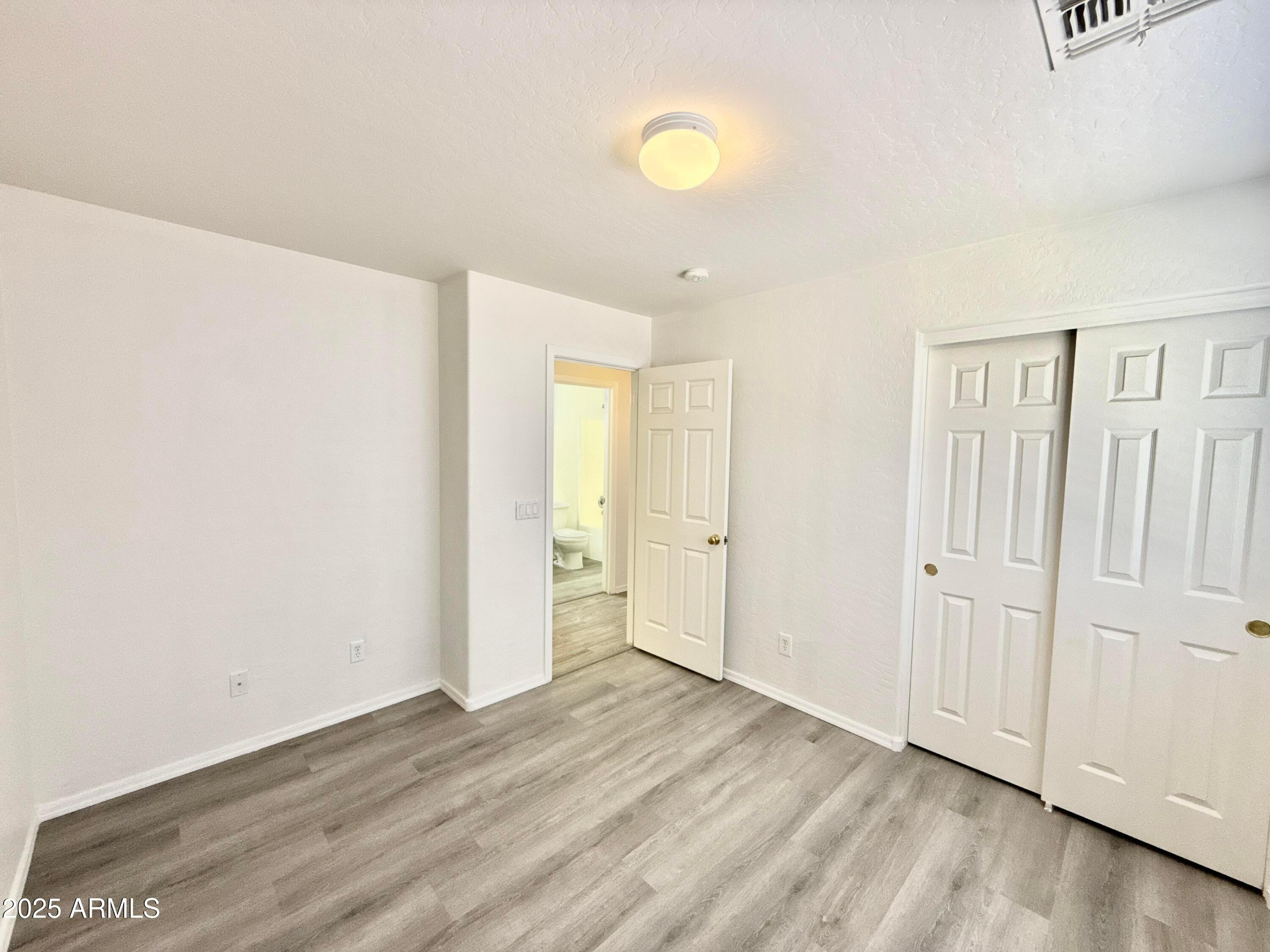 DREAMING SUMMIT UNIT 2A - Residential Lease
