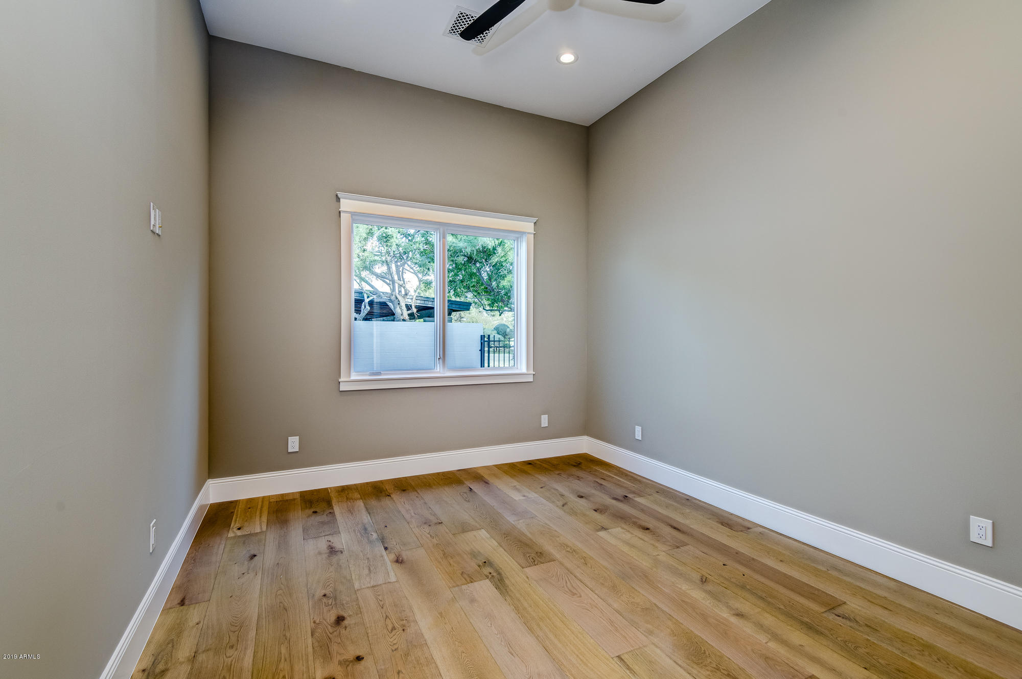 INGLESIDE CLUB TR LOT 16-39, 130-150 - Residential