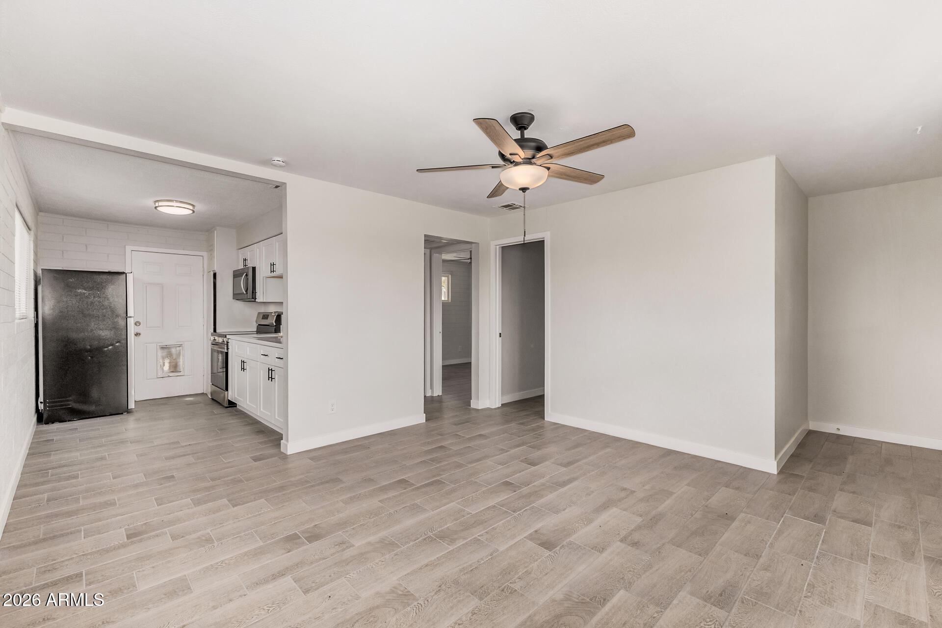 PALOMINO ESTATES - Residential Income
