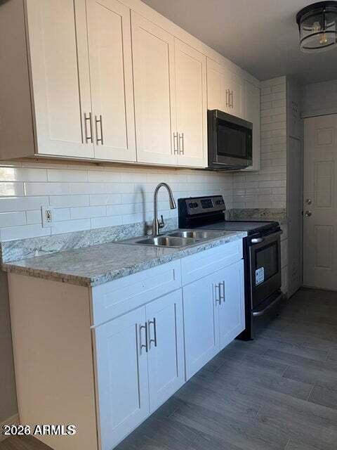 PALOMINO ESTATES - Residential Income