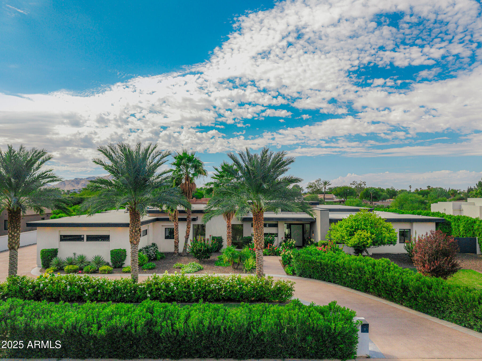 BERNEIL RANCHOS - Residential