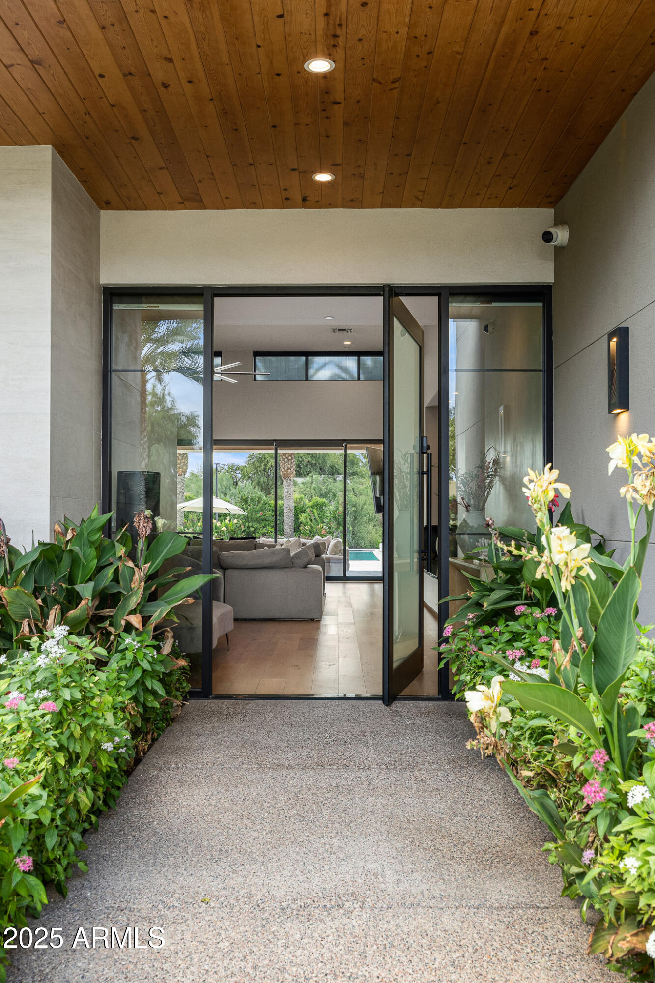 BERNEIL RANCHOS - Residential