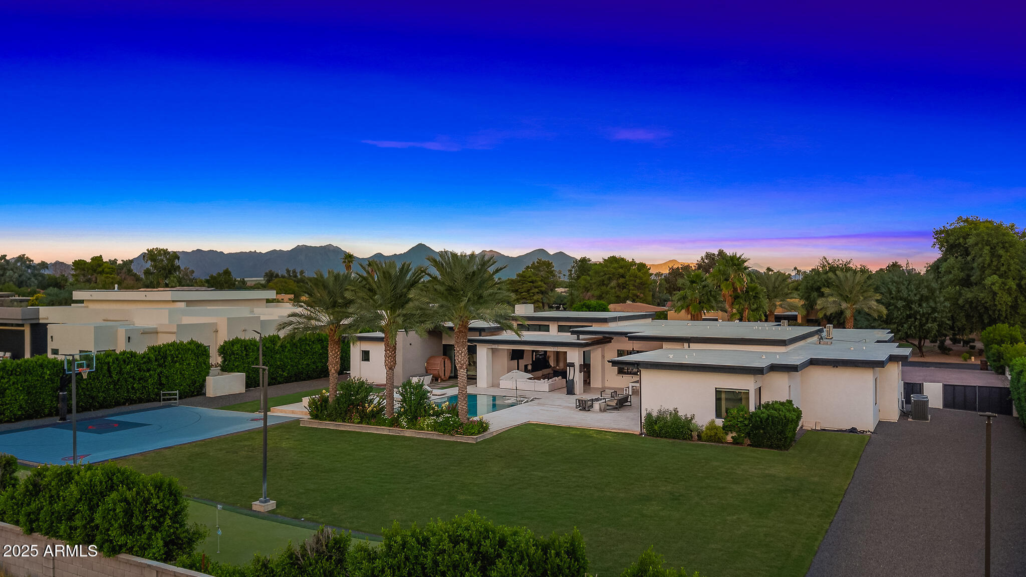 BERNEIL RANCHOS - Residential