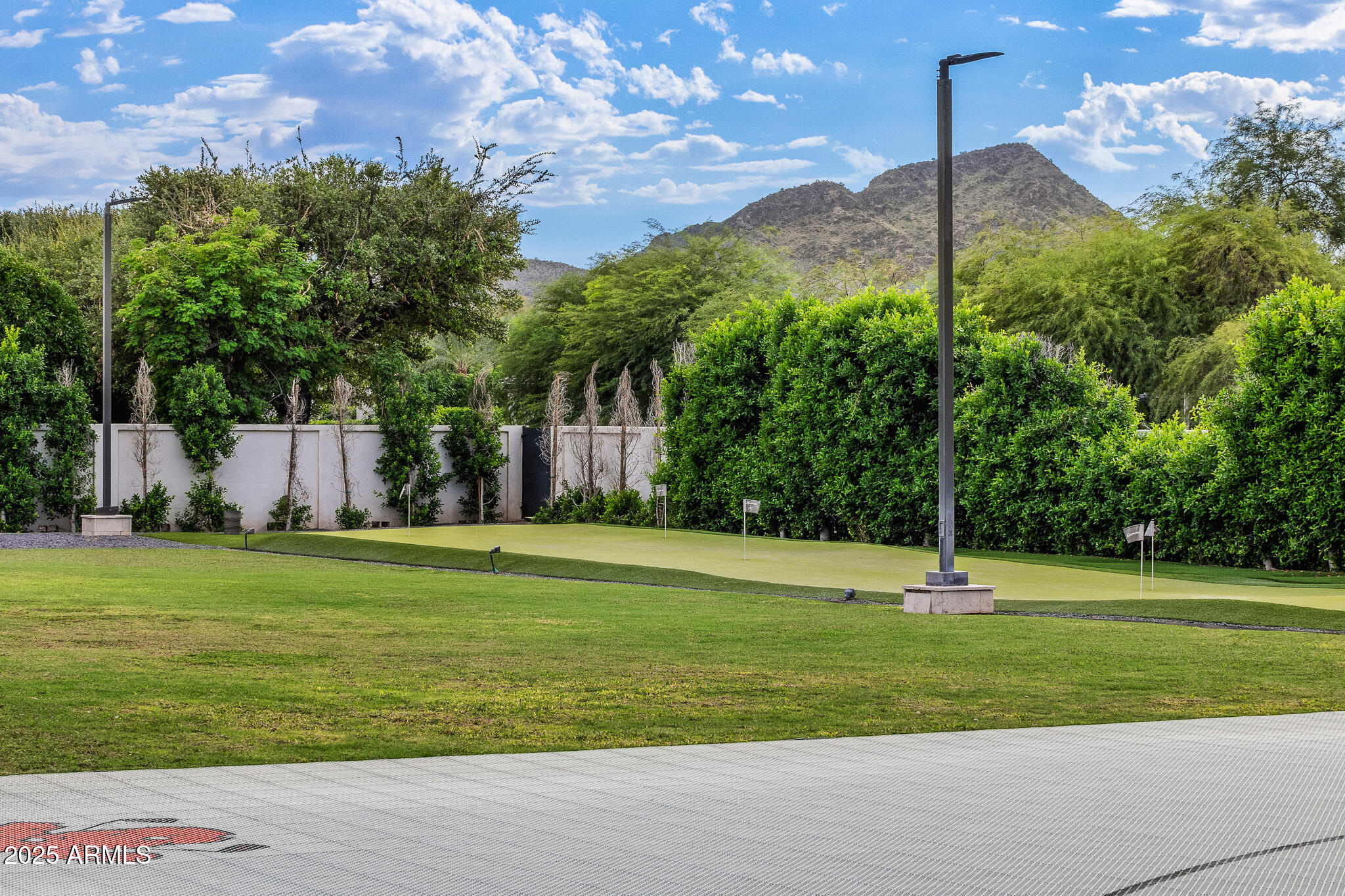 BERNEIL RANCHOS - Residential