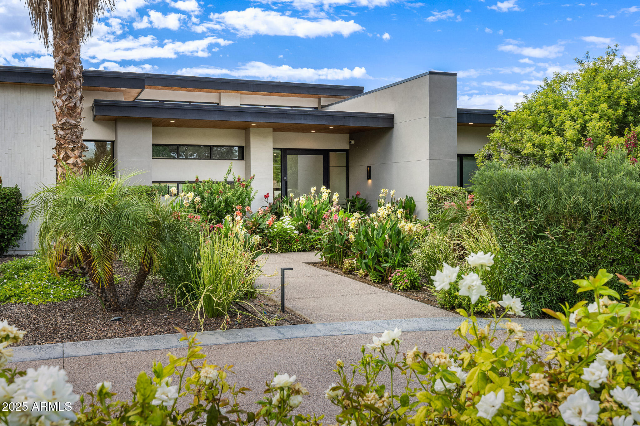 BERNEIL RANCHOS - Residential