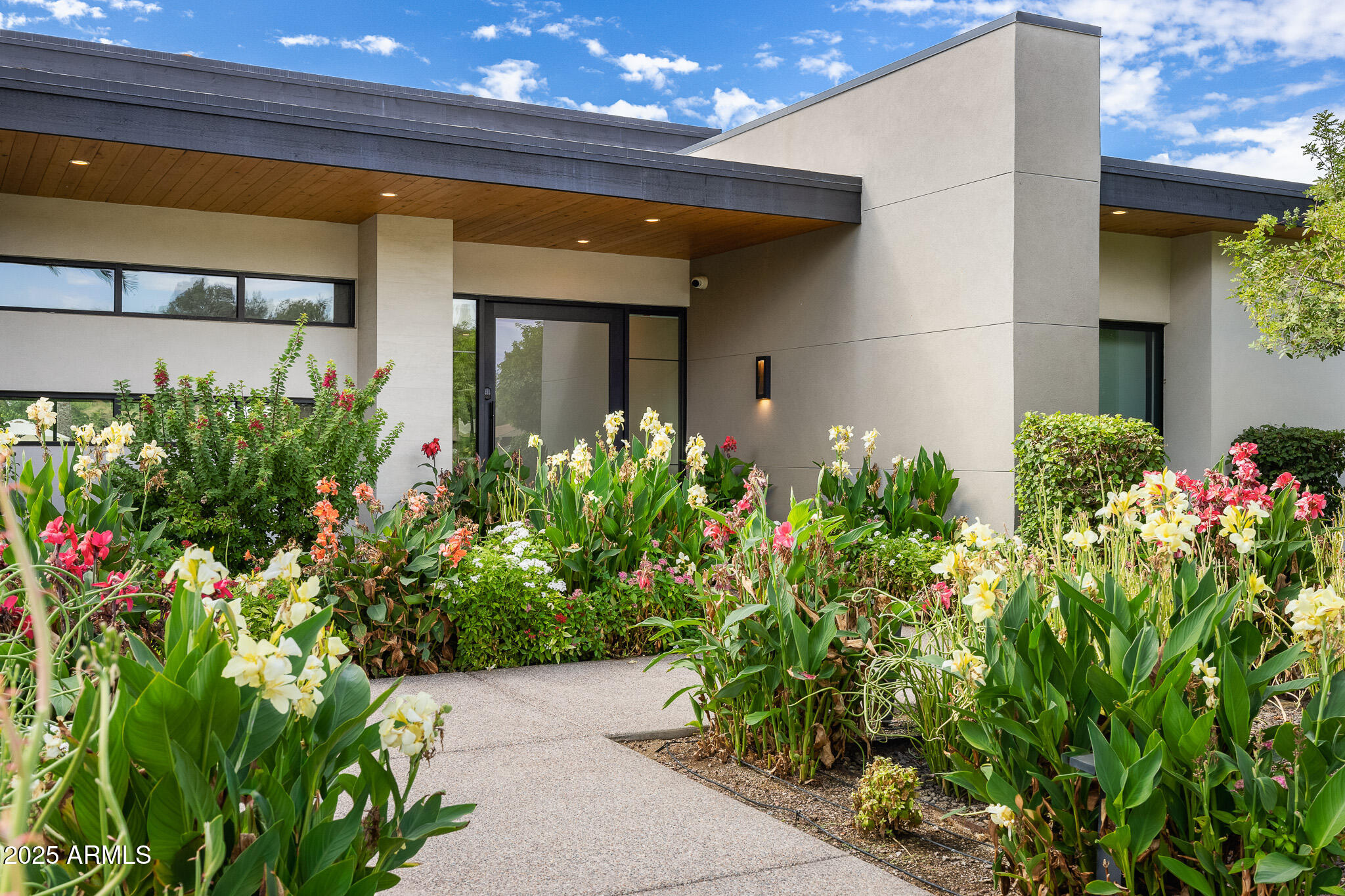 BERNEIL RANCHOS - Residential