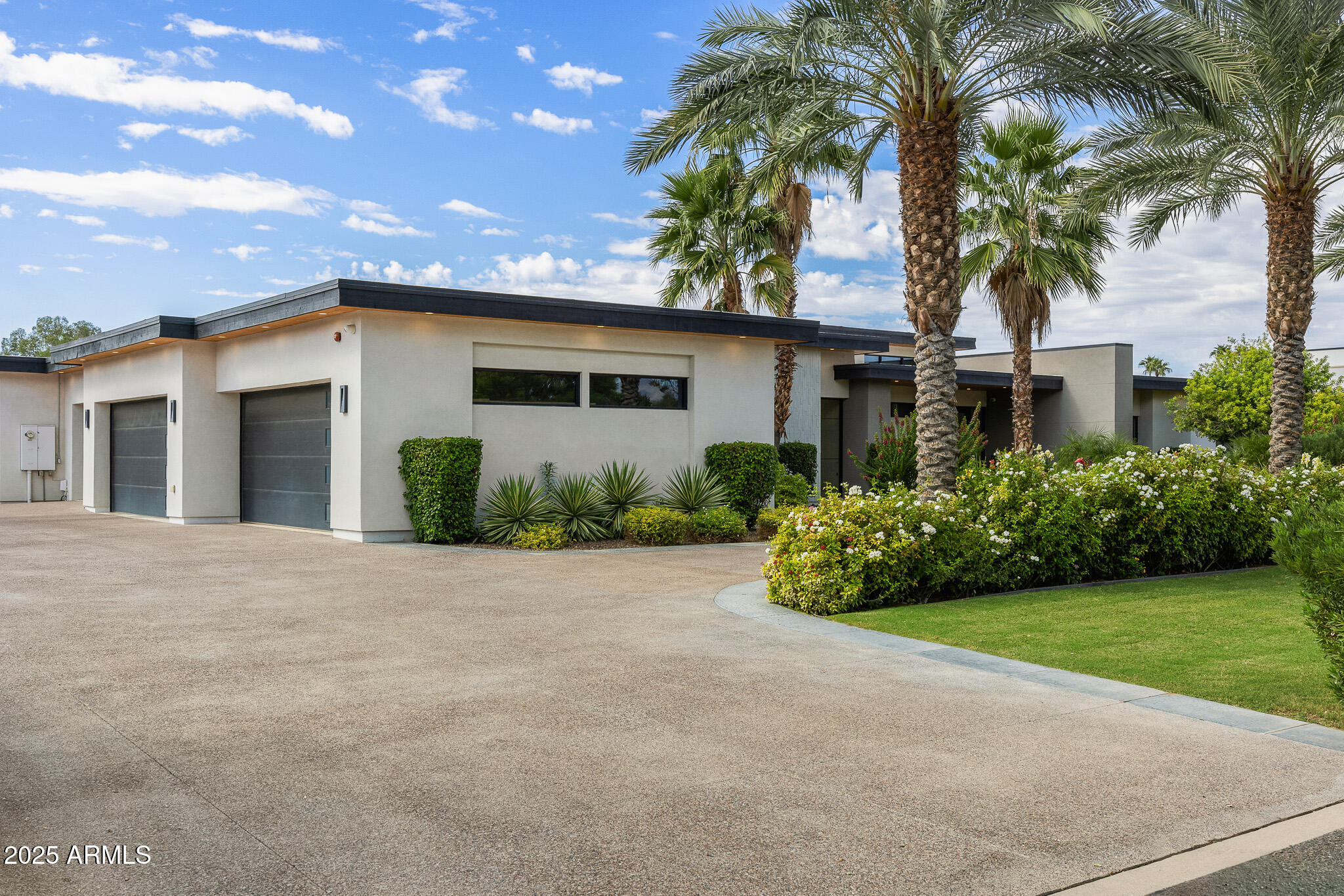 BERNEIL RANCHOS - Residential