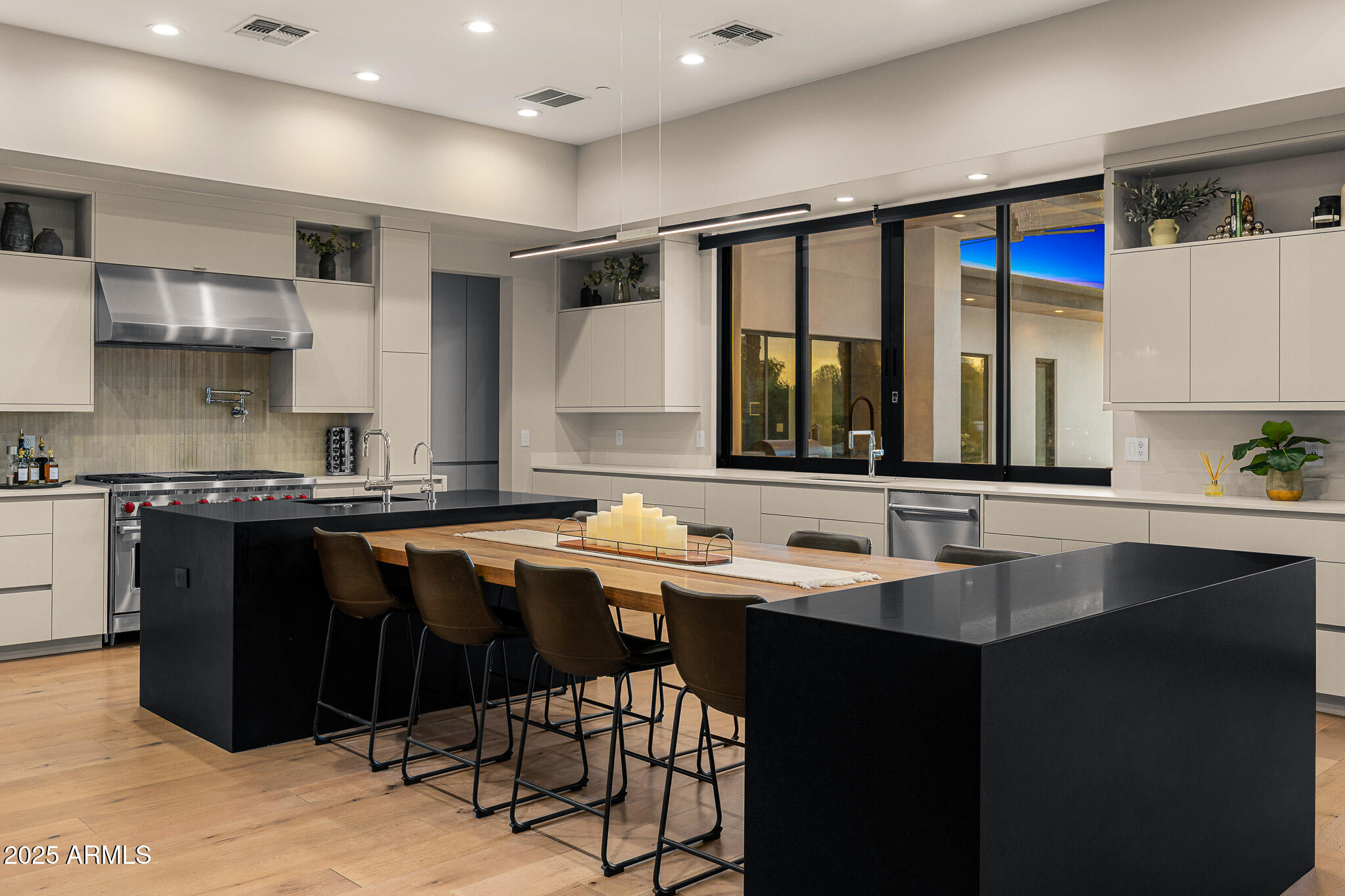 BERNEIL RANCHOS - Residential