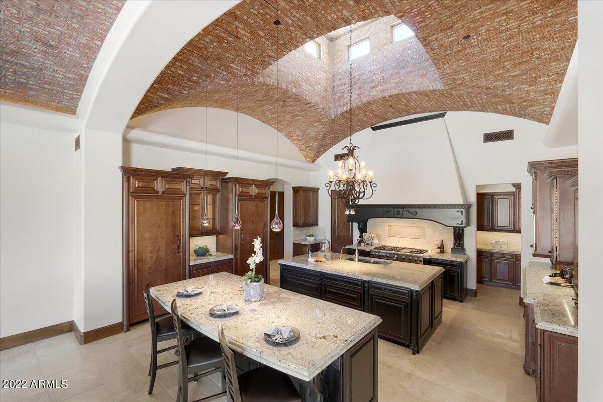 GARY ESTATES - Residential
